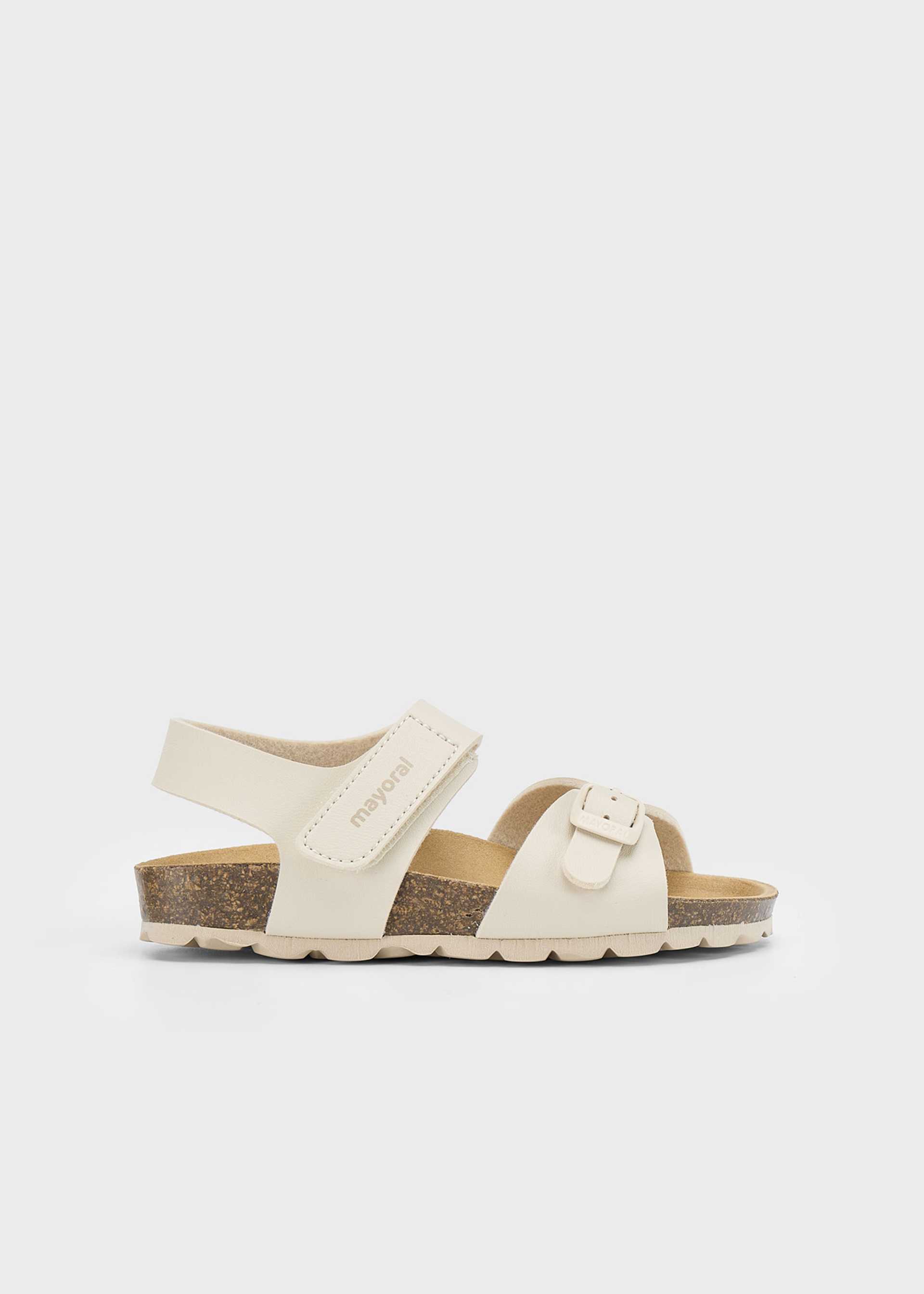 Unisex leather buckle sandals