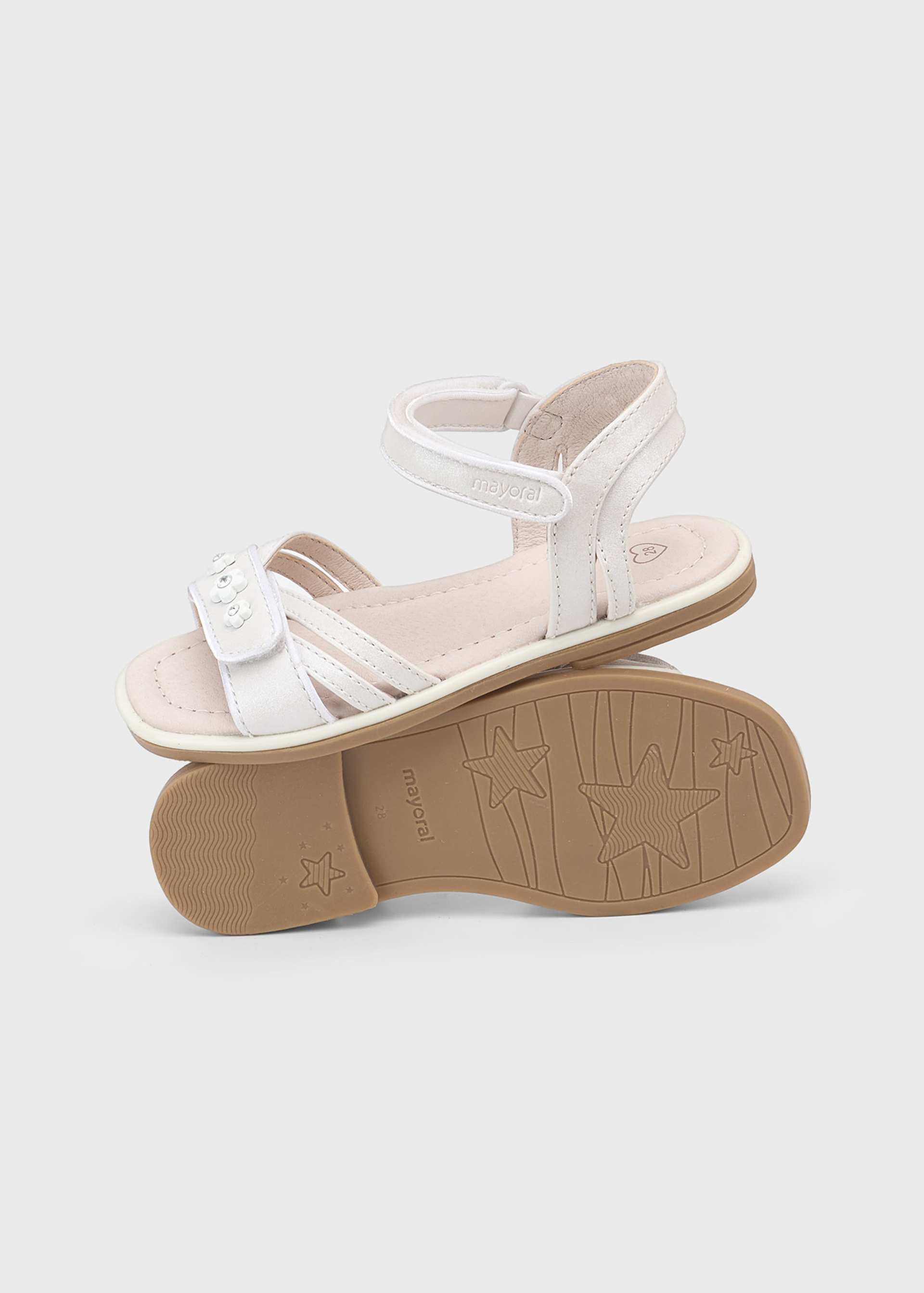 Girl metallic rhinestone sandals Girl metallic rhinestone sandals