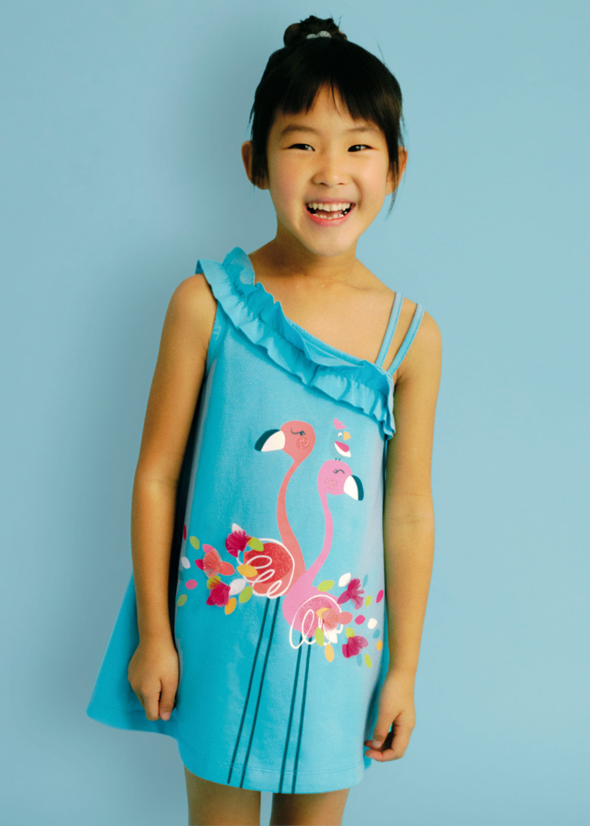 Girl casual asymmetric dress