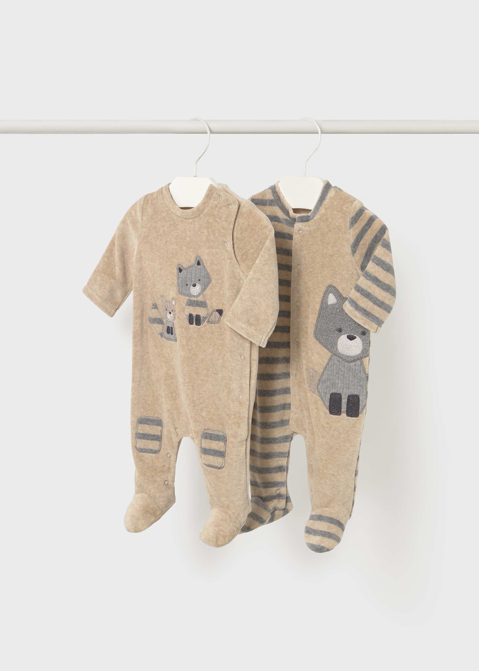 Newborn set of 2 rompers with feet