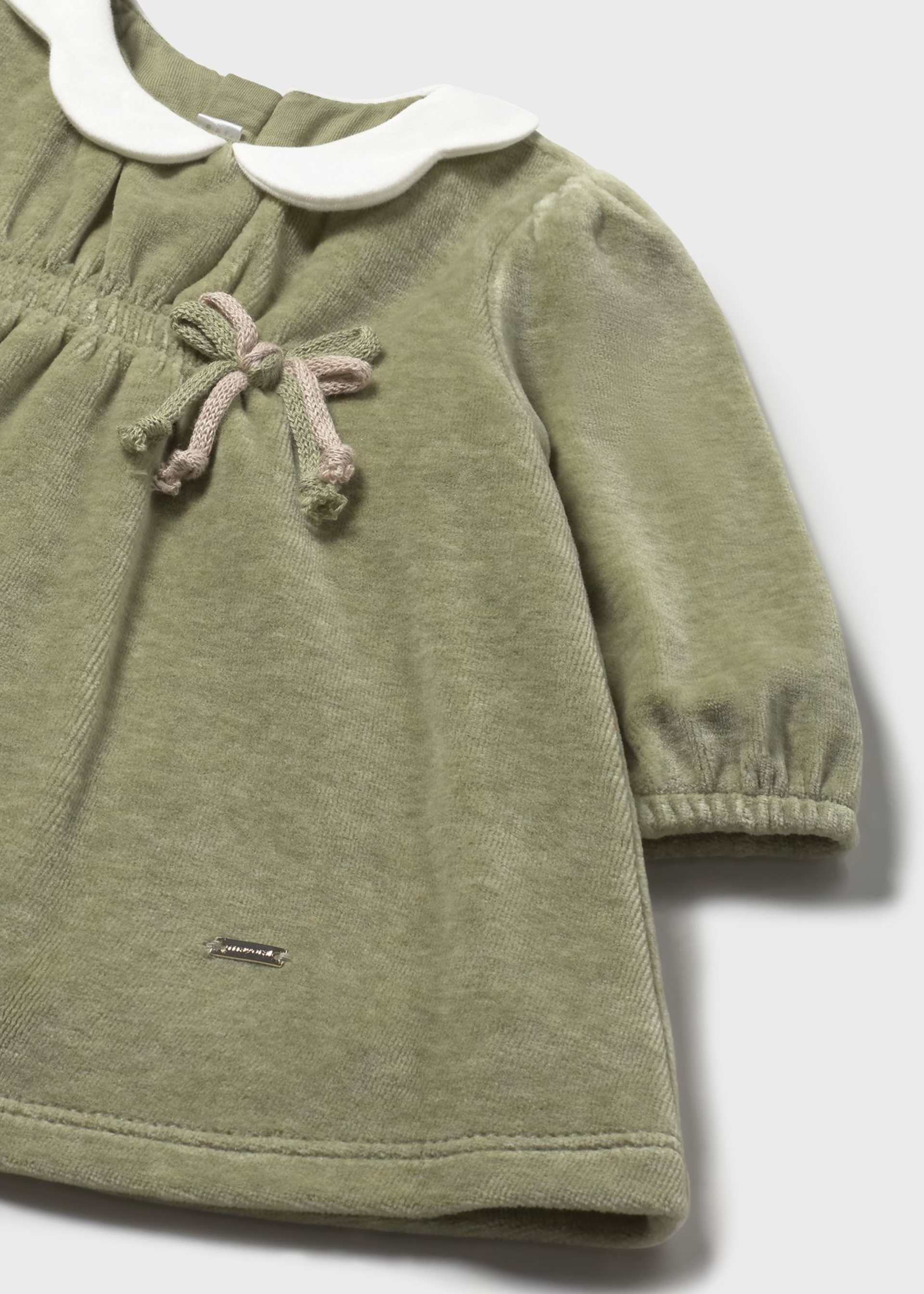 Kleid samtig Neugeborene Kleid samtig Neugeborene