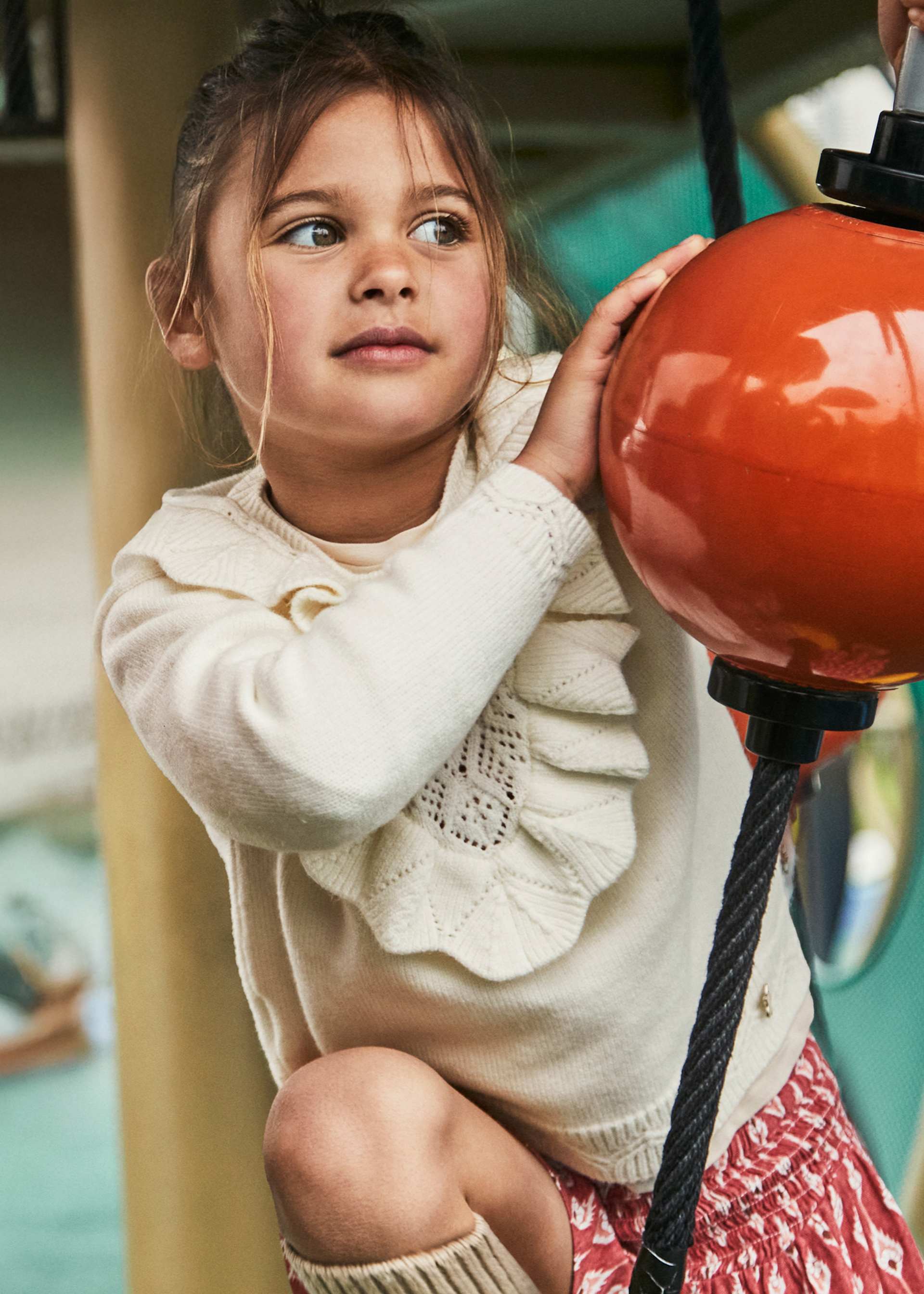 Maglione tricot trafori bambina