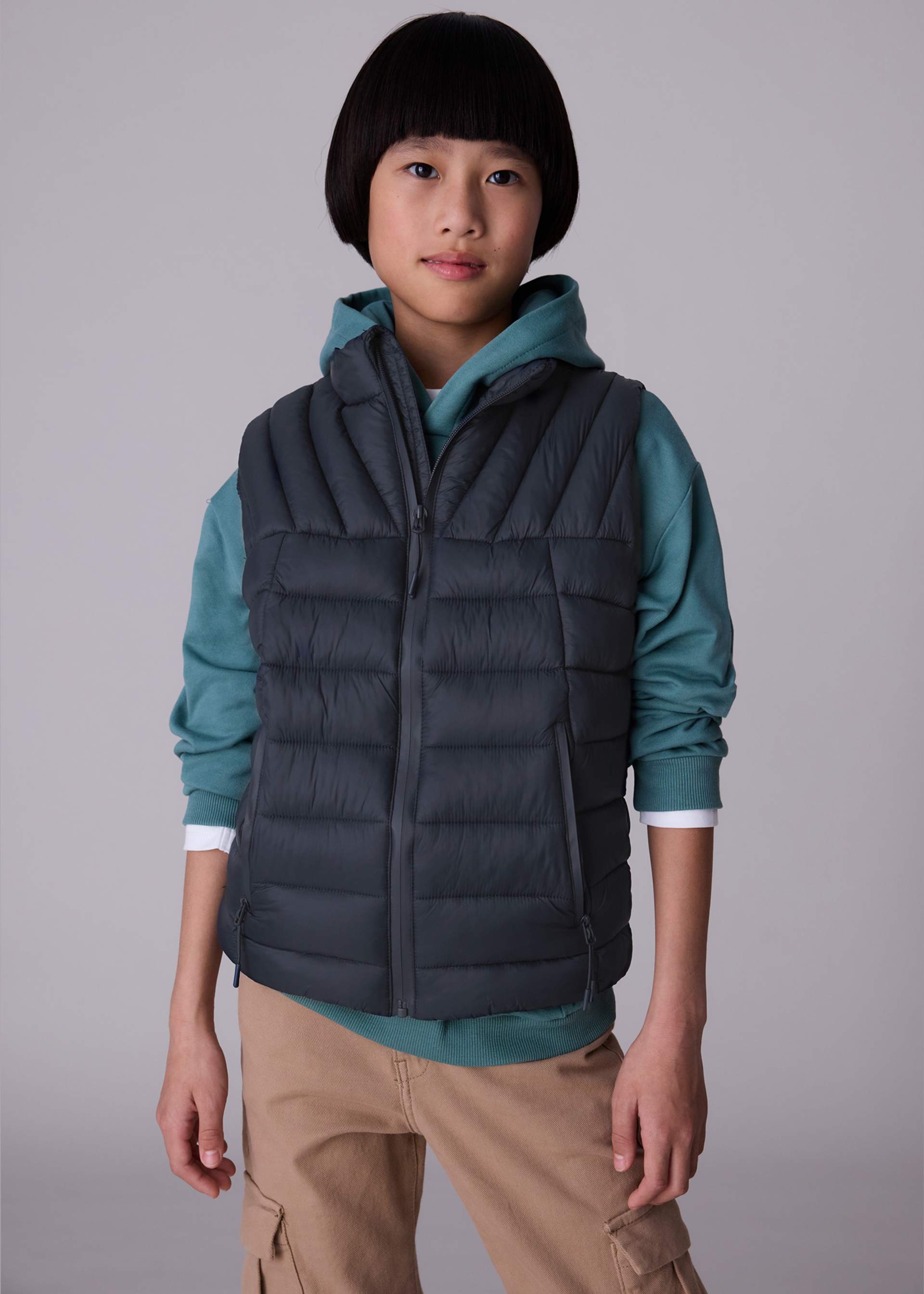 Boys light quilted gilet