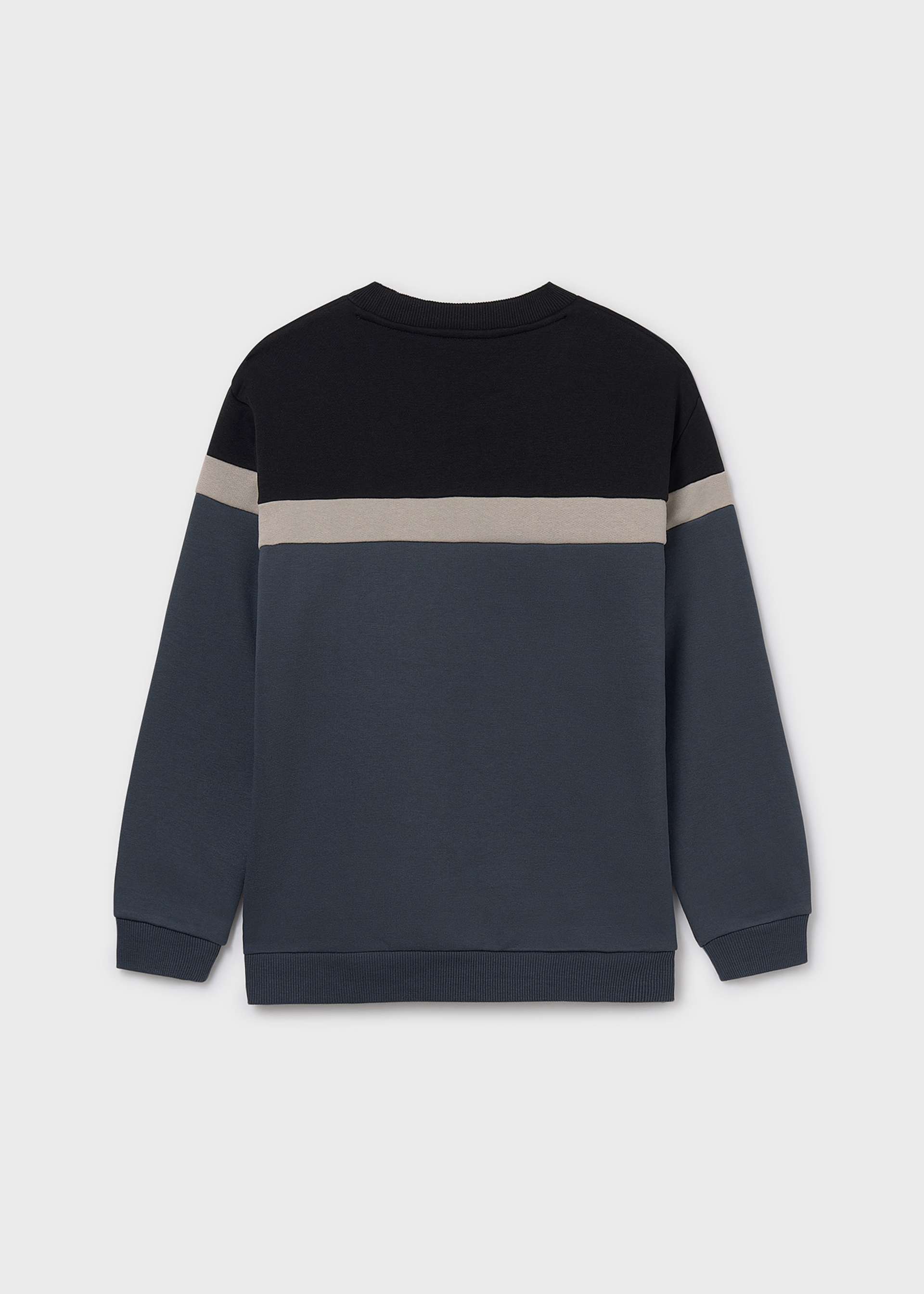 Bluza in culori baiat