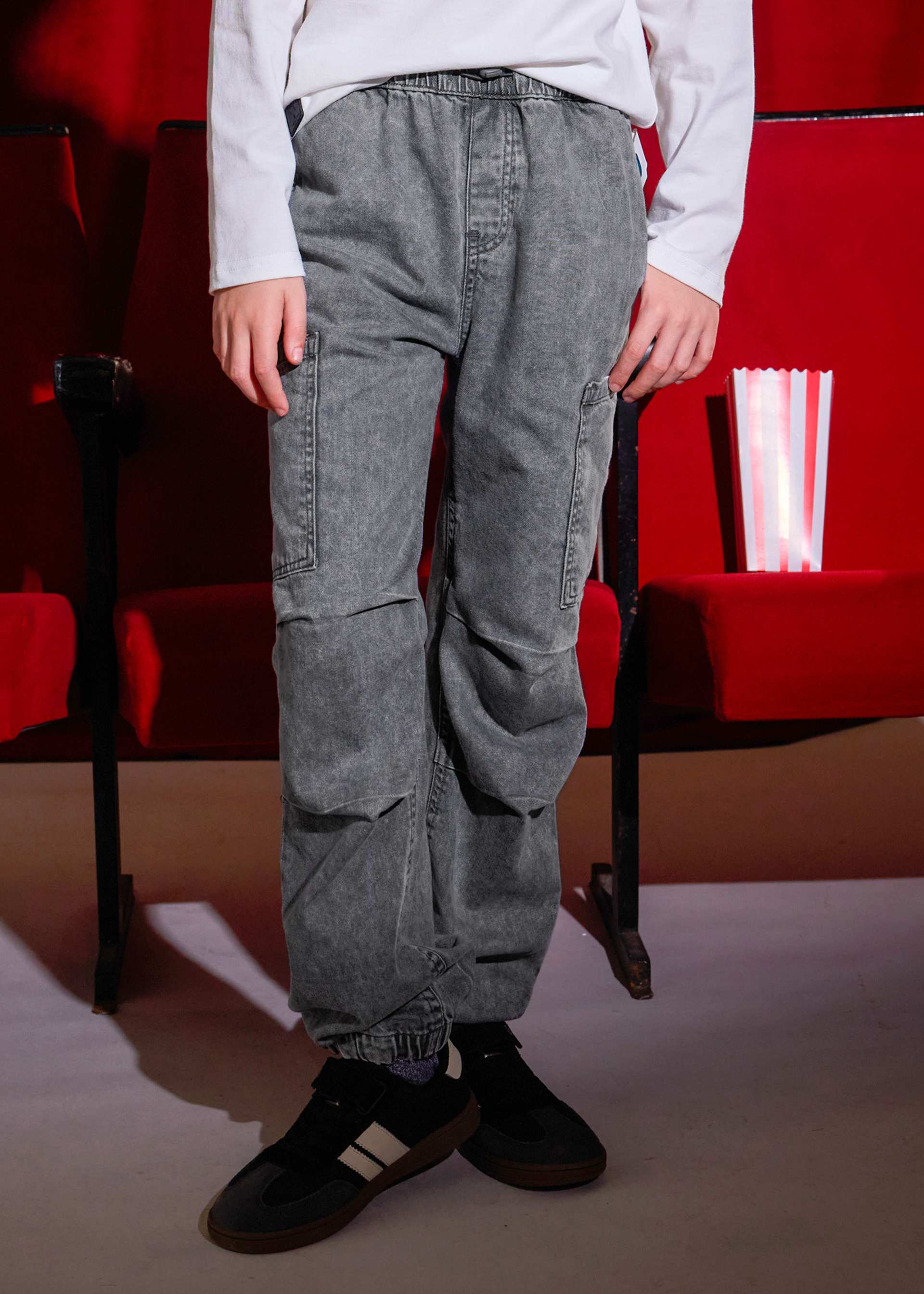 Spodnie jeansowe parachute typu cargo dla chłopca