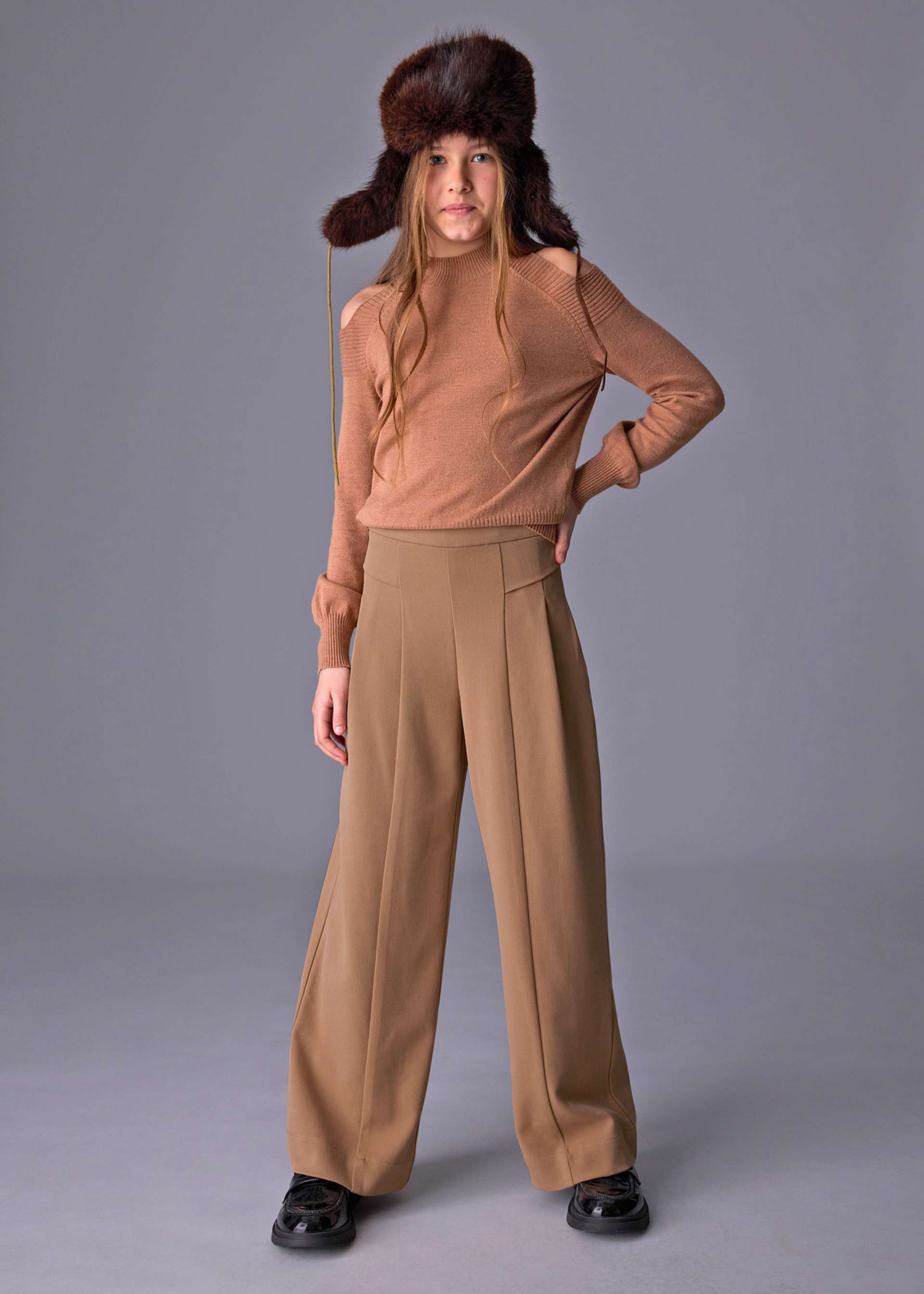 Pantaloni lungi evazati fata