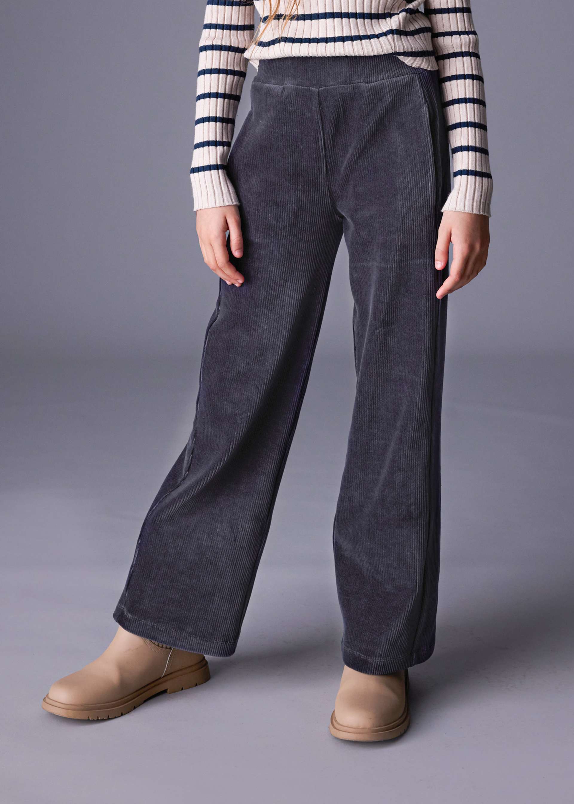 Girls corduroy knitted trousers