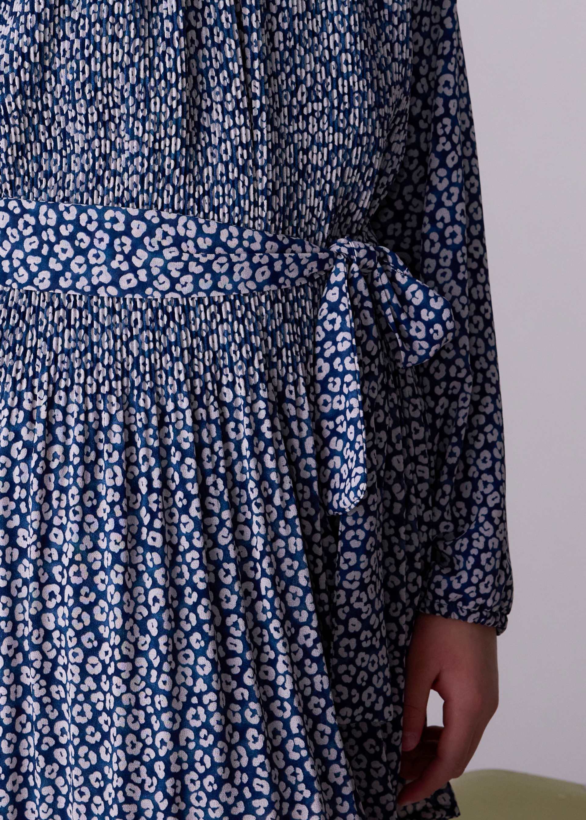 Kleid gemustert Teenager Mädchen