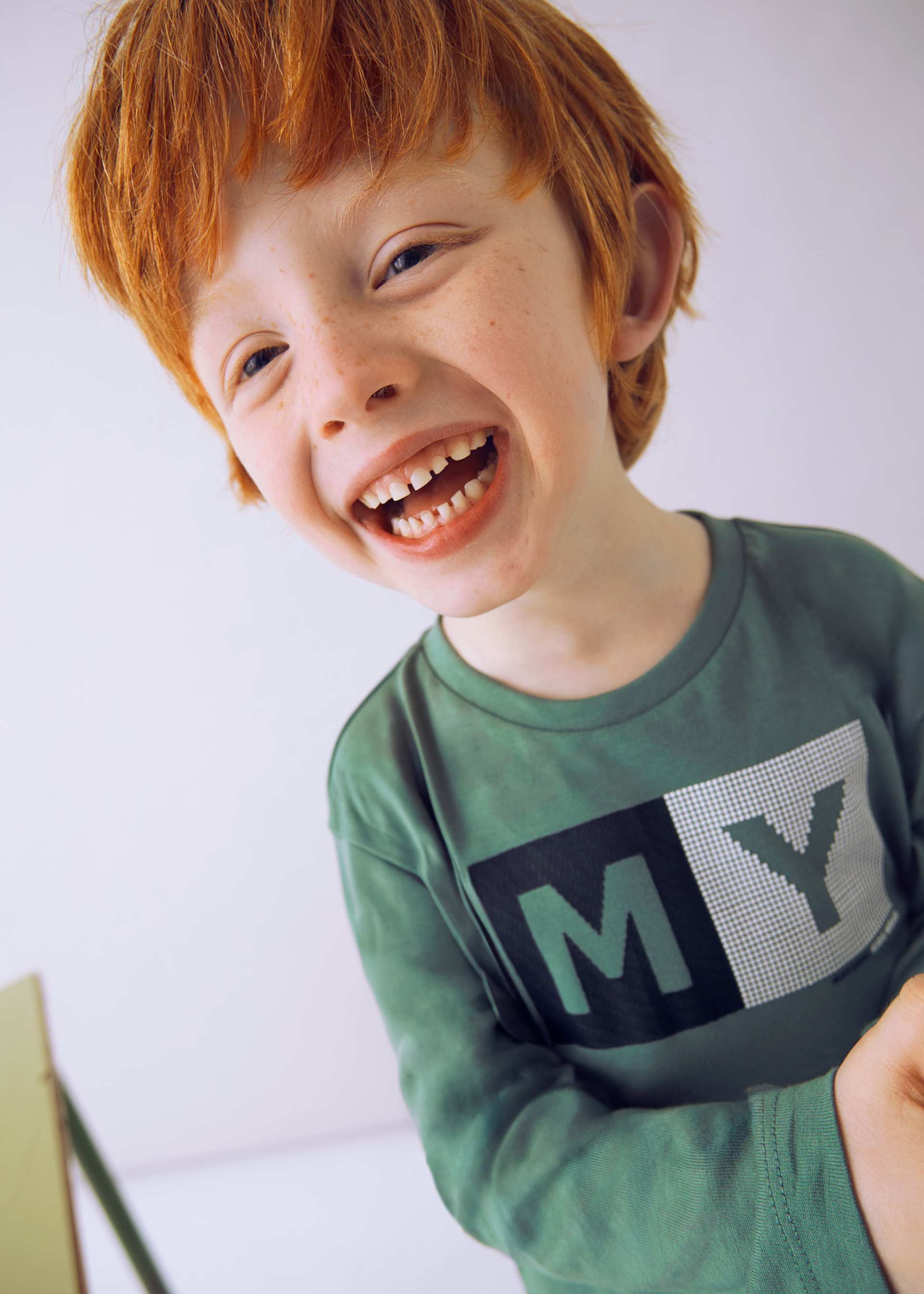 Shirt Buchstaben baisc Jungen