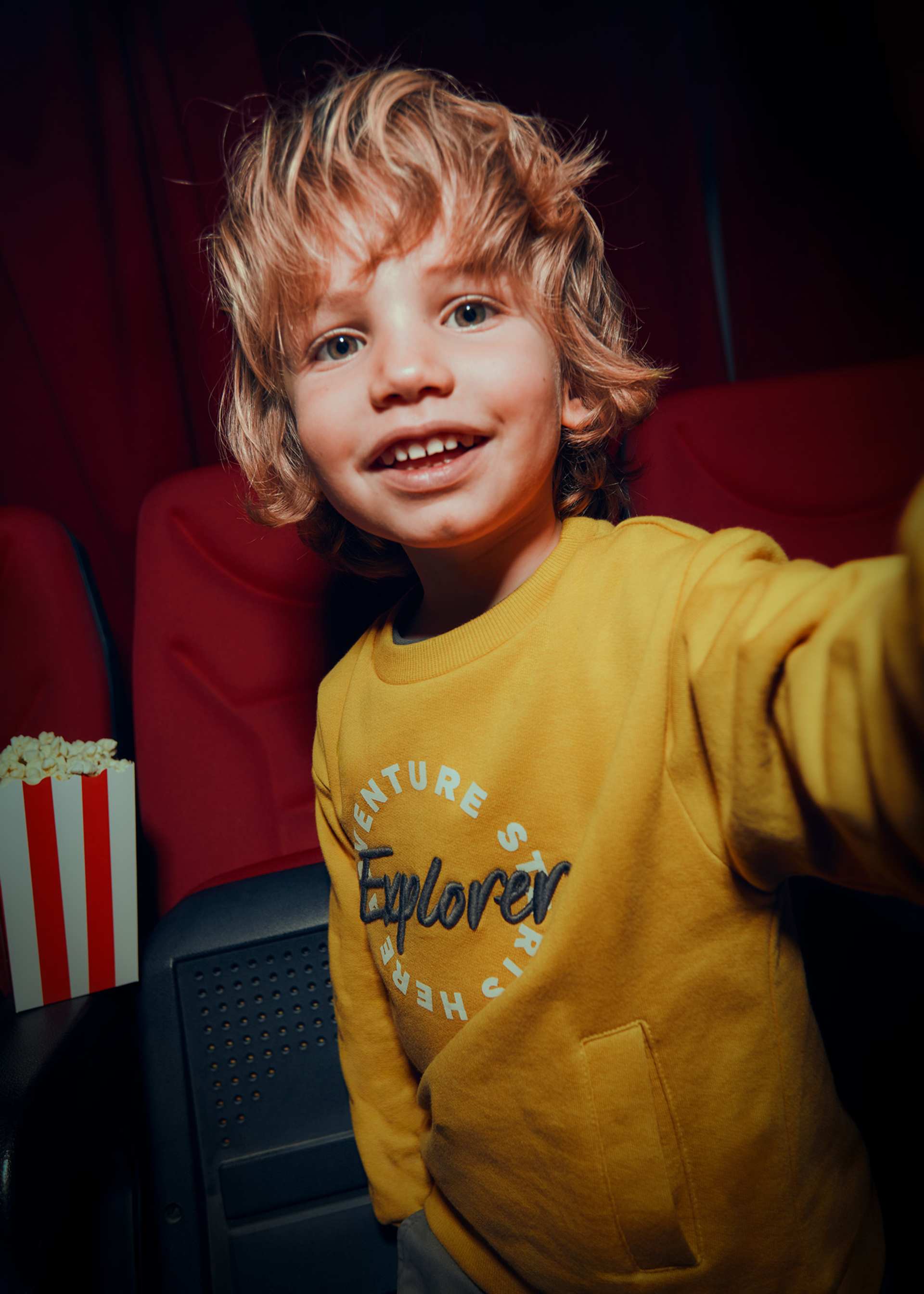 Sudadera bordado unisex infantil