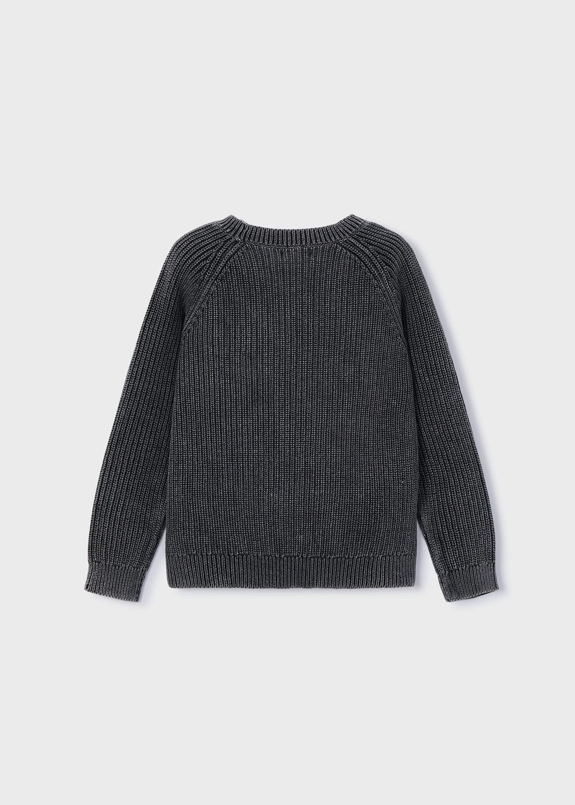 Boys long sleeved jumper