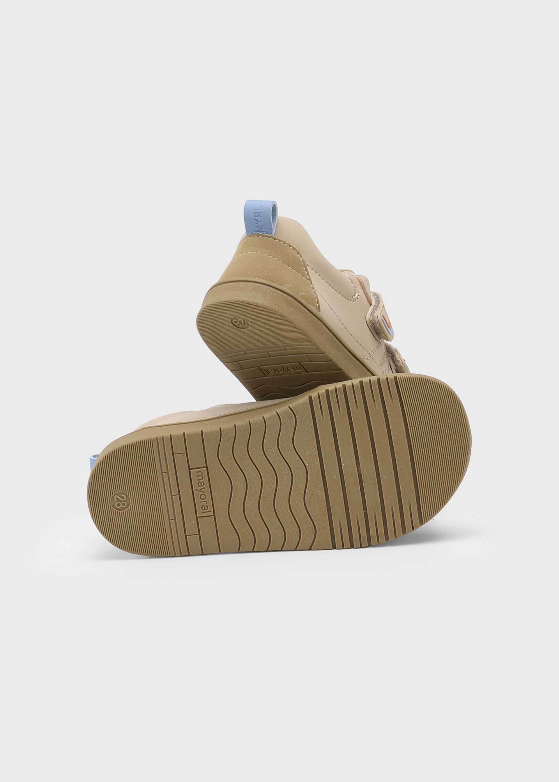 Baskets nu-pied garçon et fille