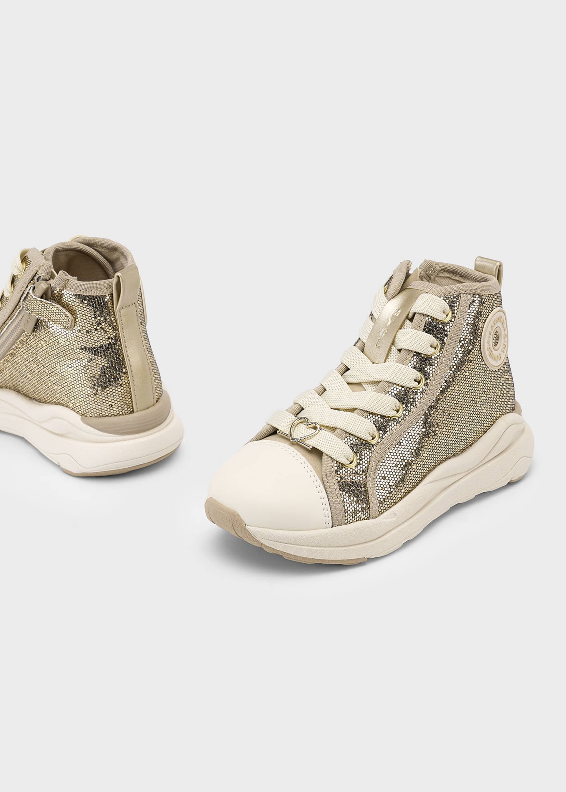 Botins desportivos sola grossa menina