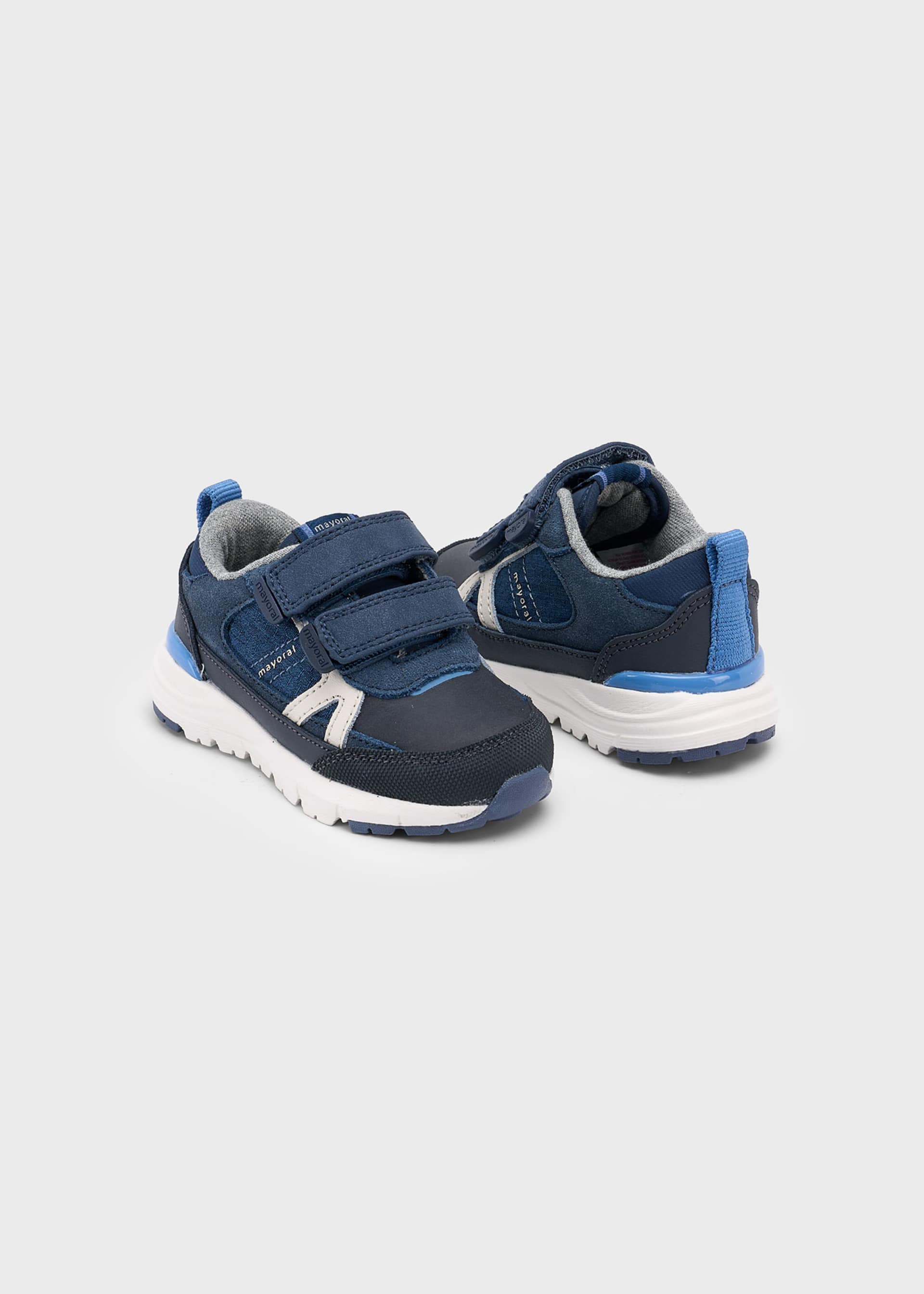 Sportschuhe gezackte Sohle Baby