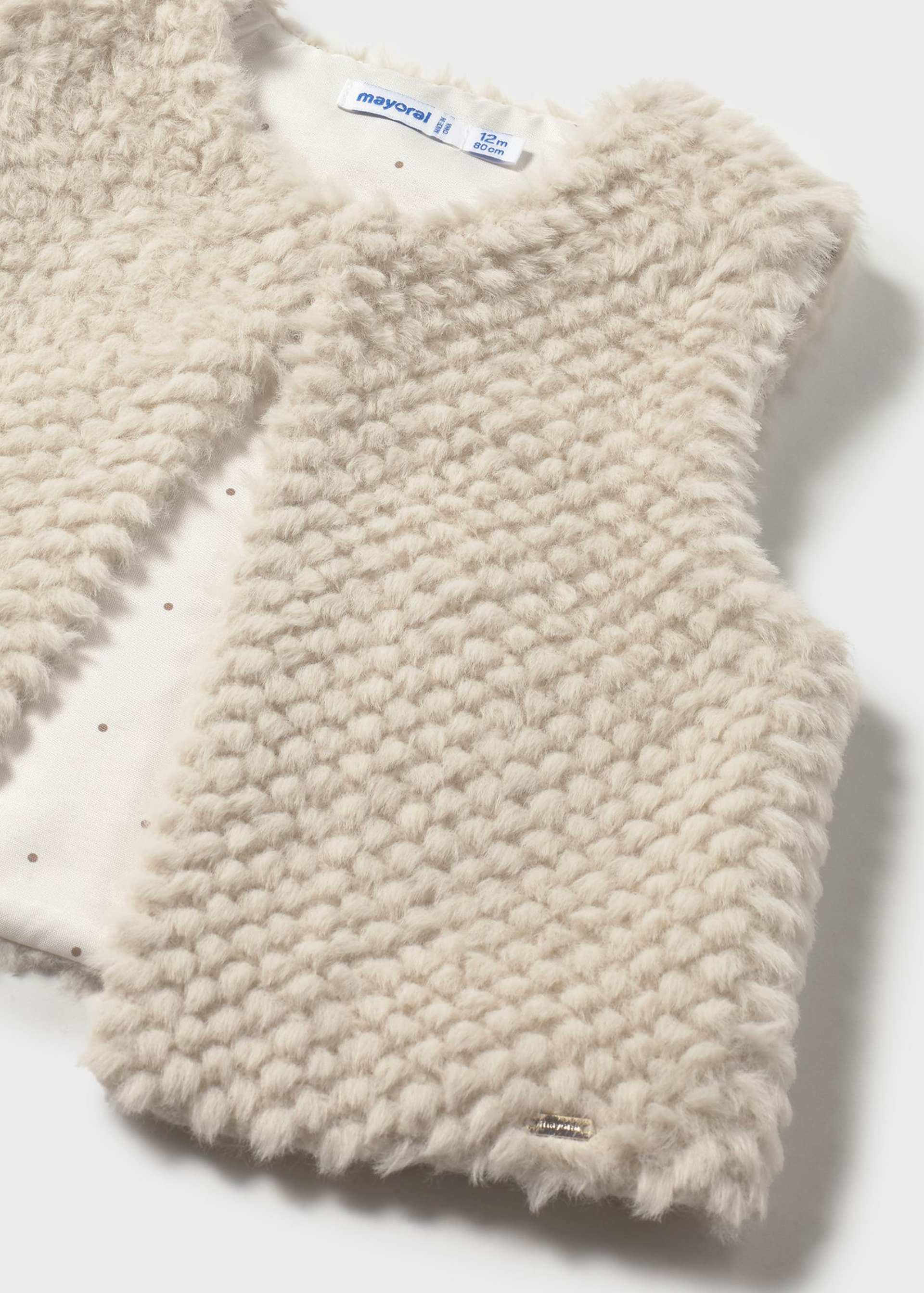 Gilet en fourrure bébé