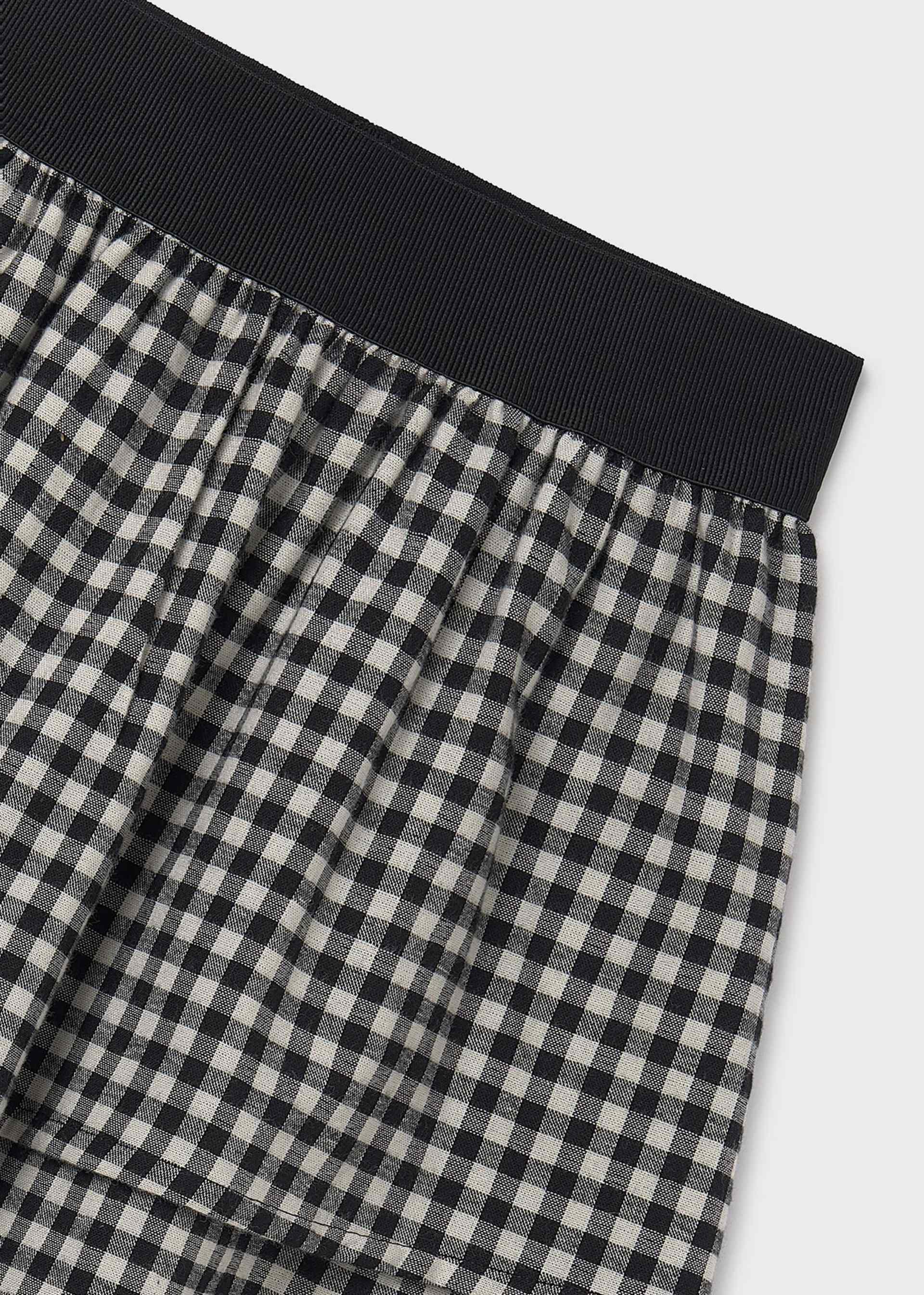 Girls ruffle skirt Girls ruffle skirt