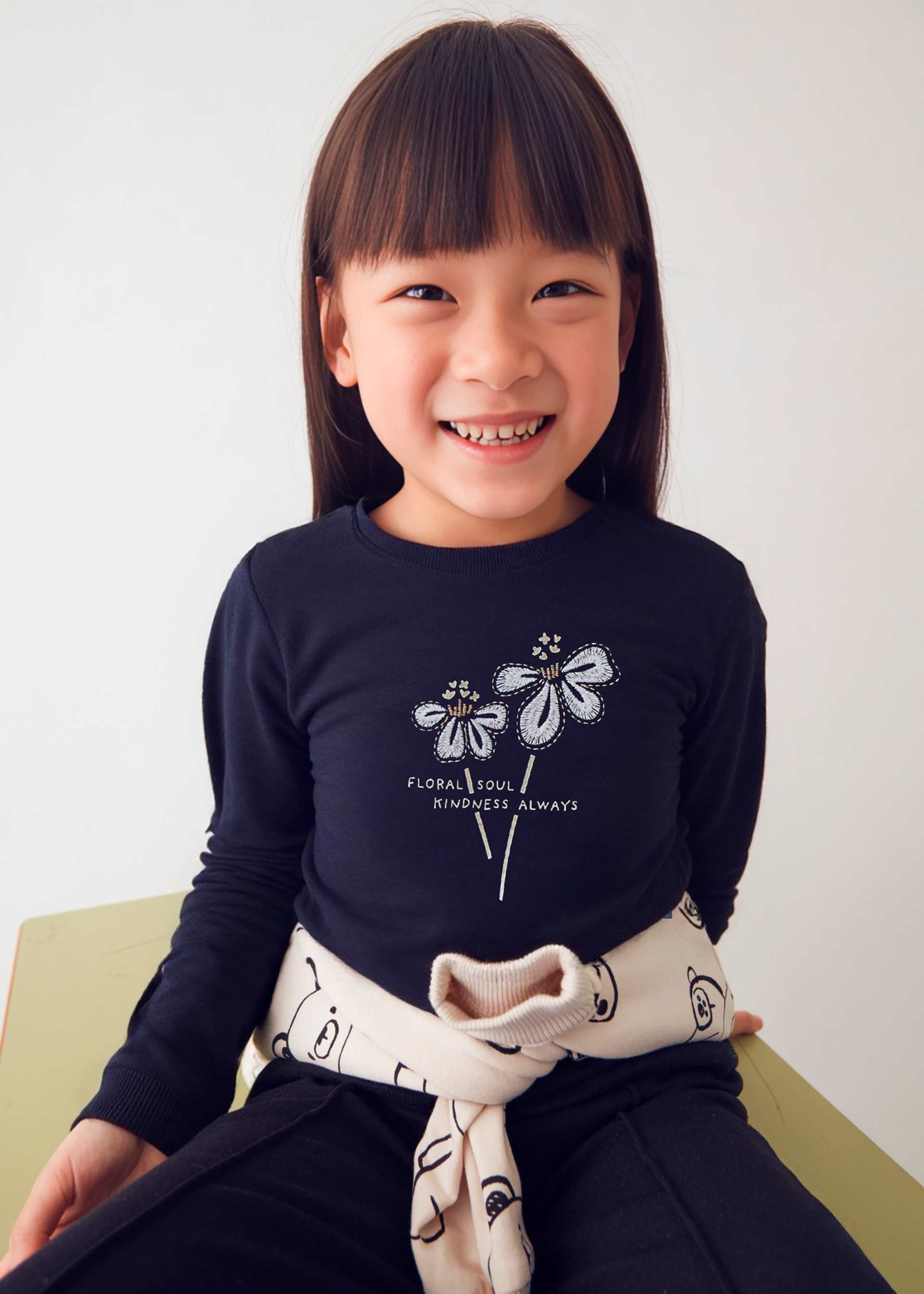 Girl Basic Flower T-Shirt Girl Basic Flower T-Shirt