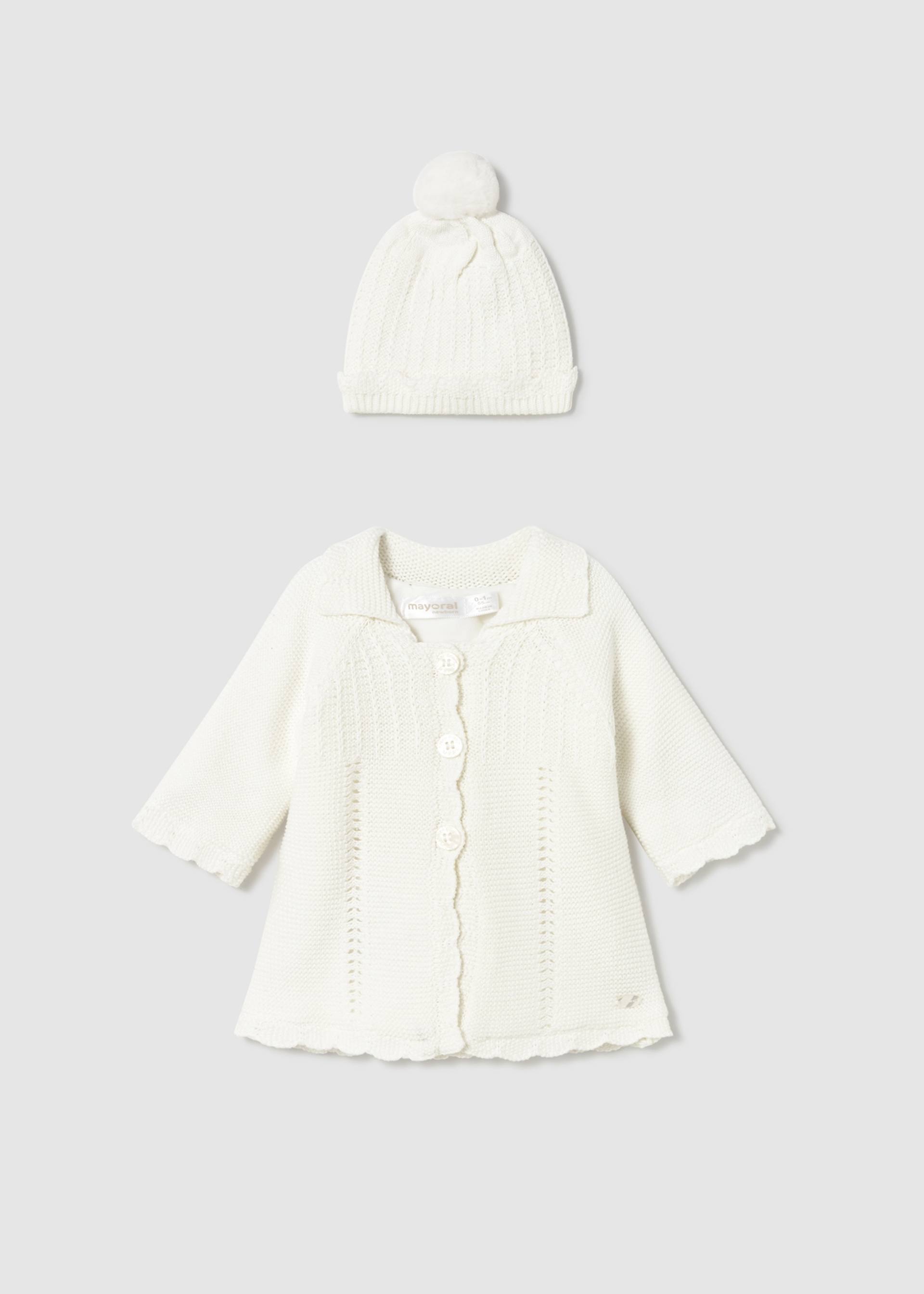 Newborn knitted coat with hat