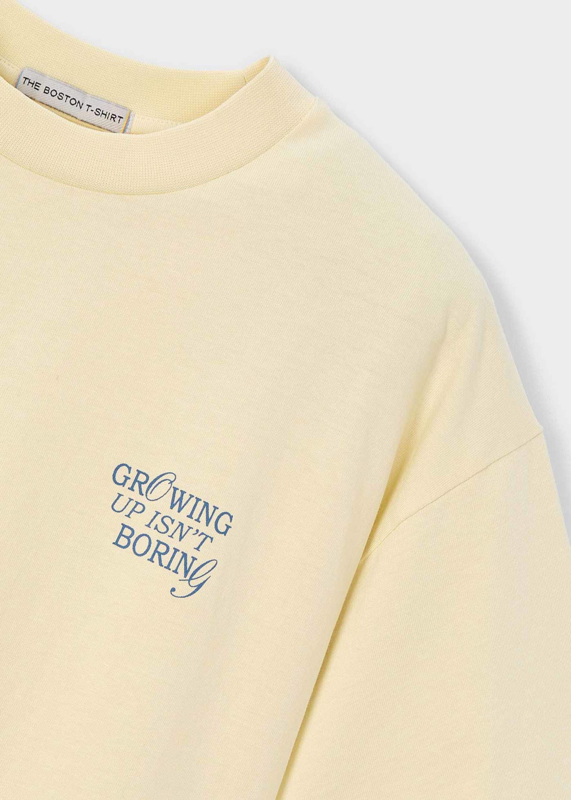 Playera Growing Up Boston Kids