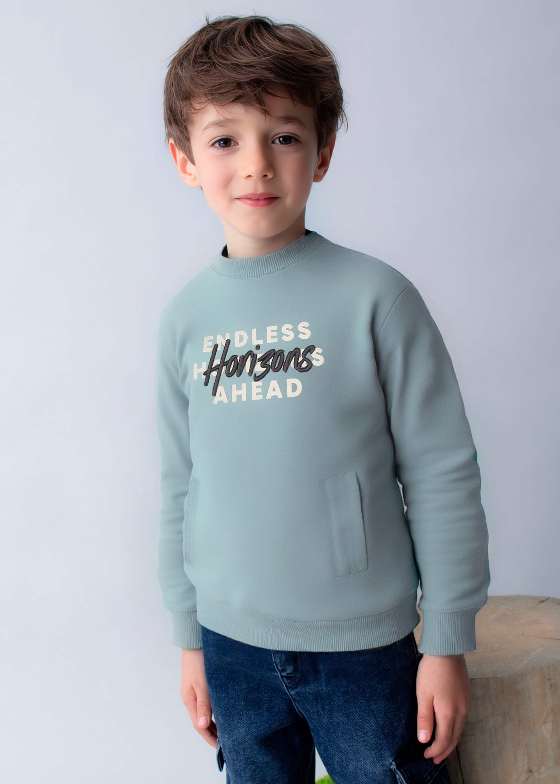 Sweat-shirt brodé unisexe