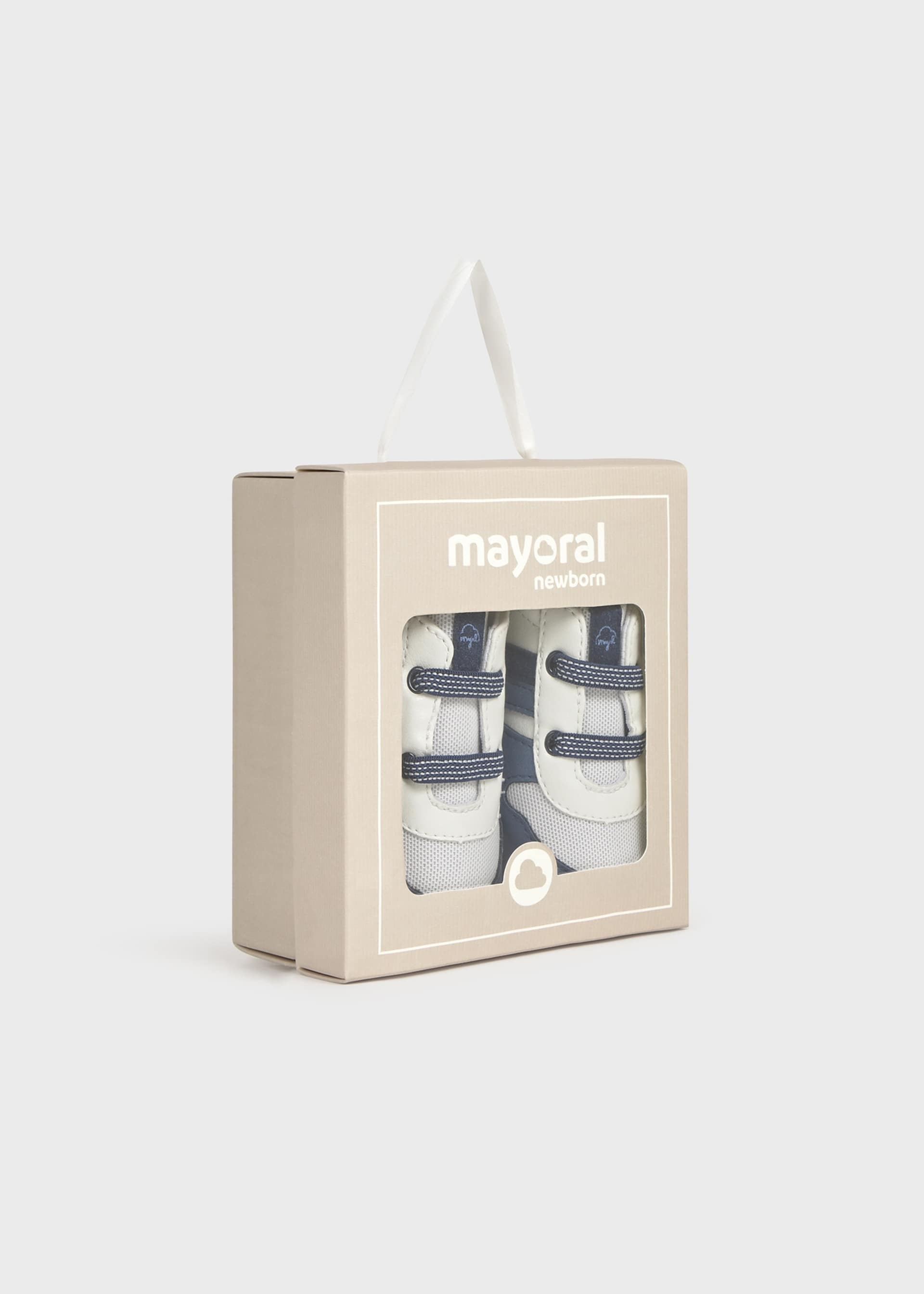 Deportiva casual recién nacido