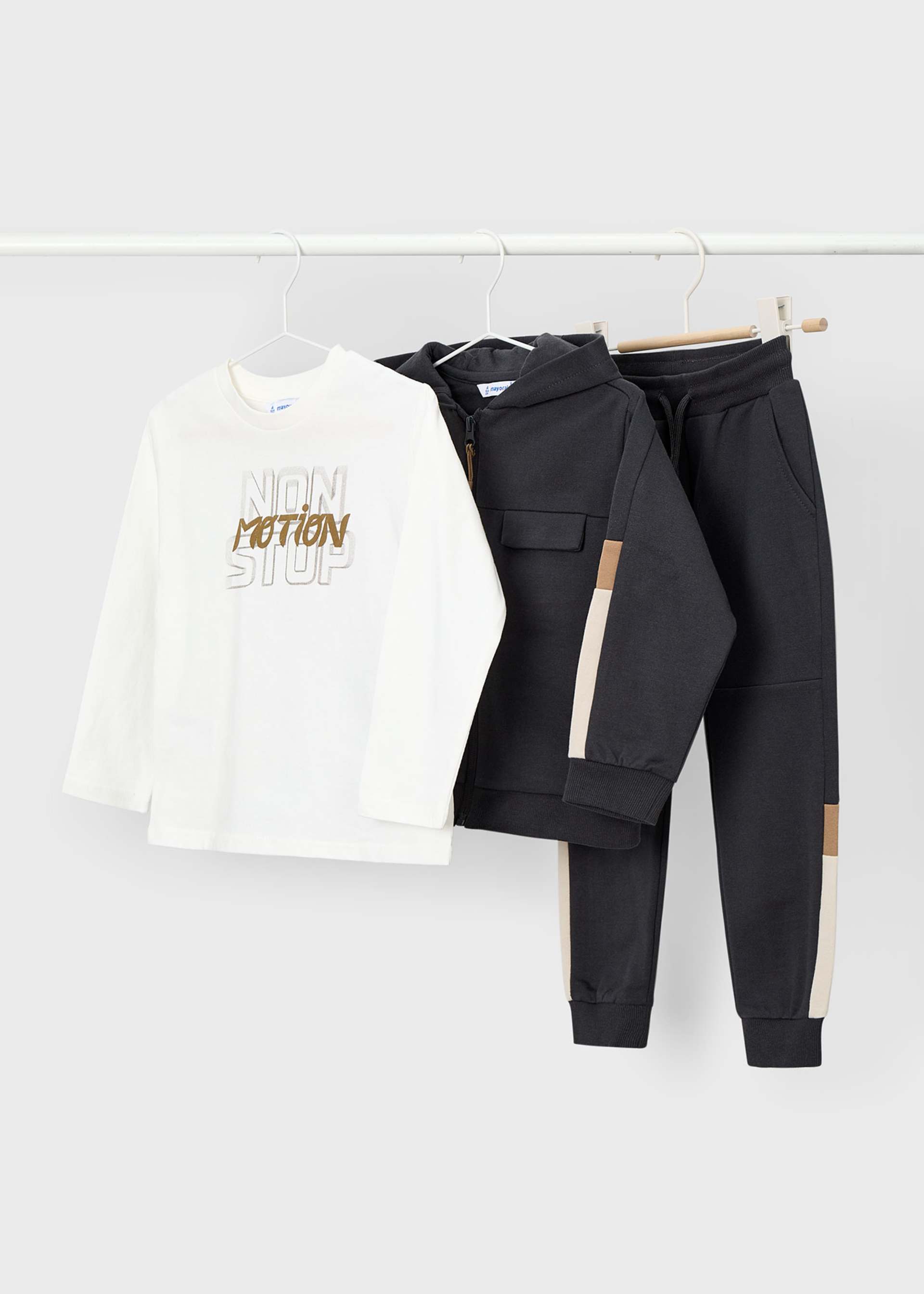 Survêtement avec t-shirt garçon