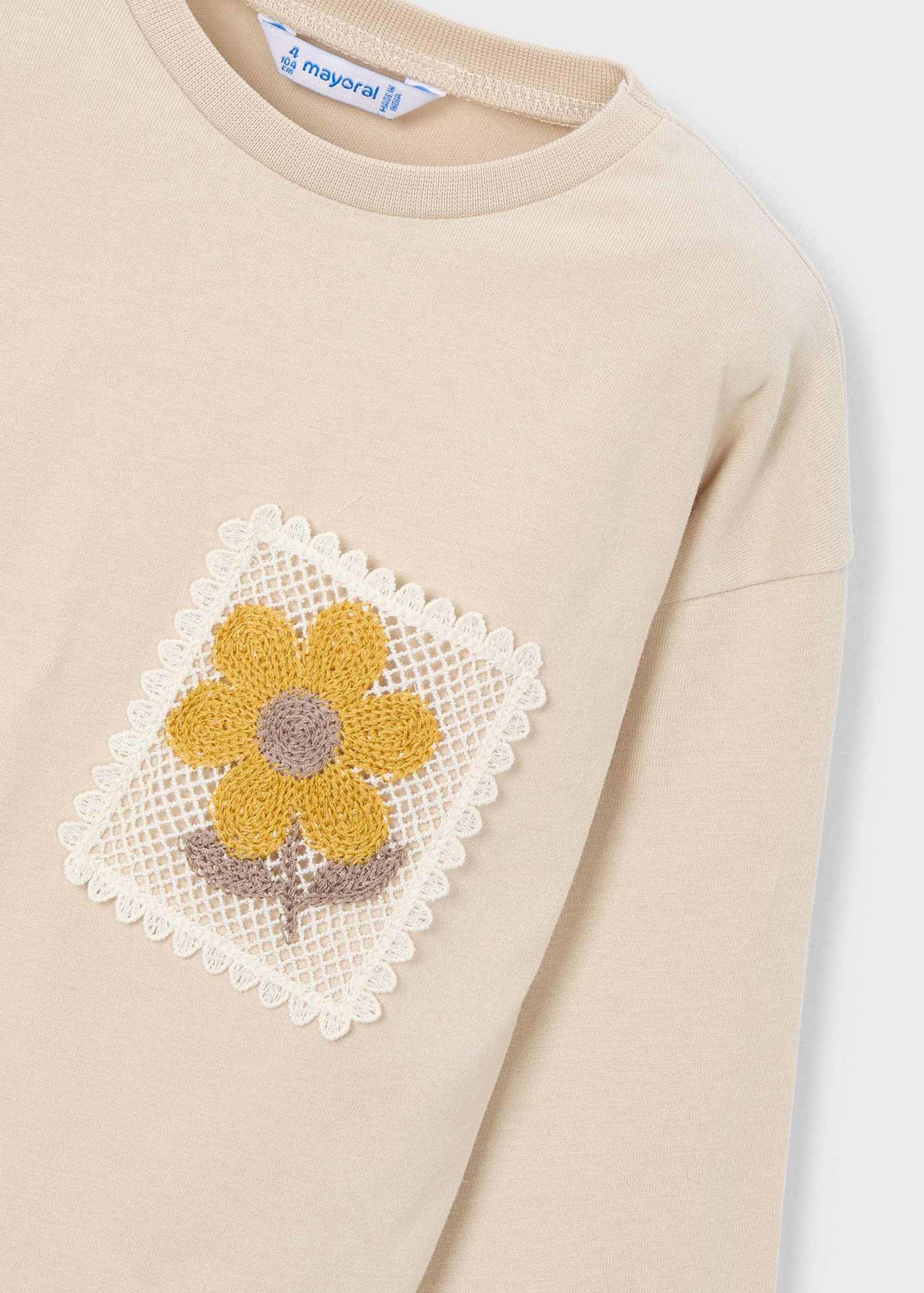 Camiseta bolsillo crochet niña