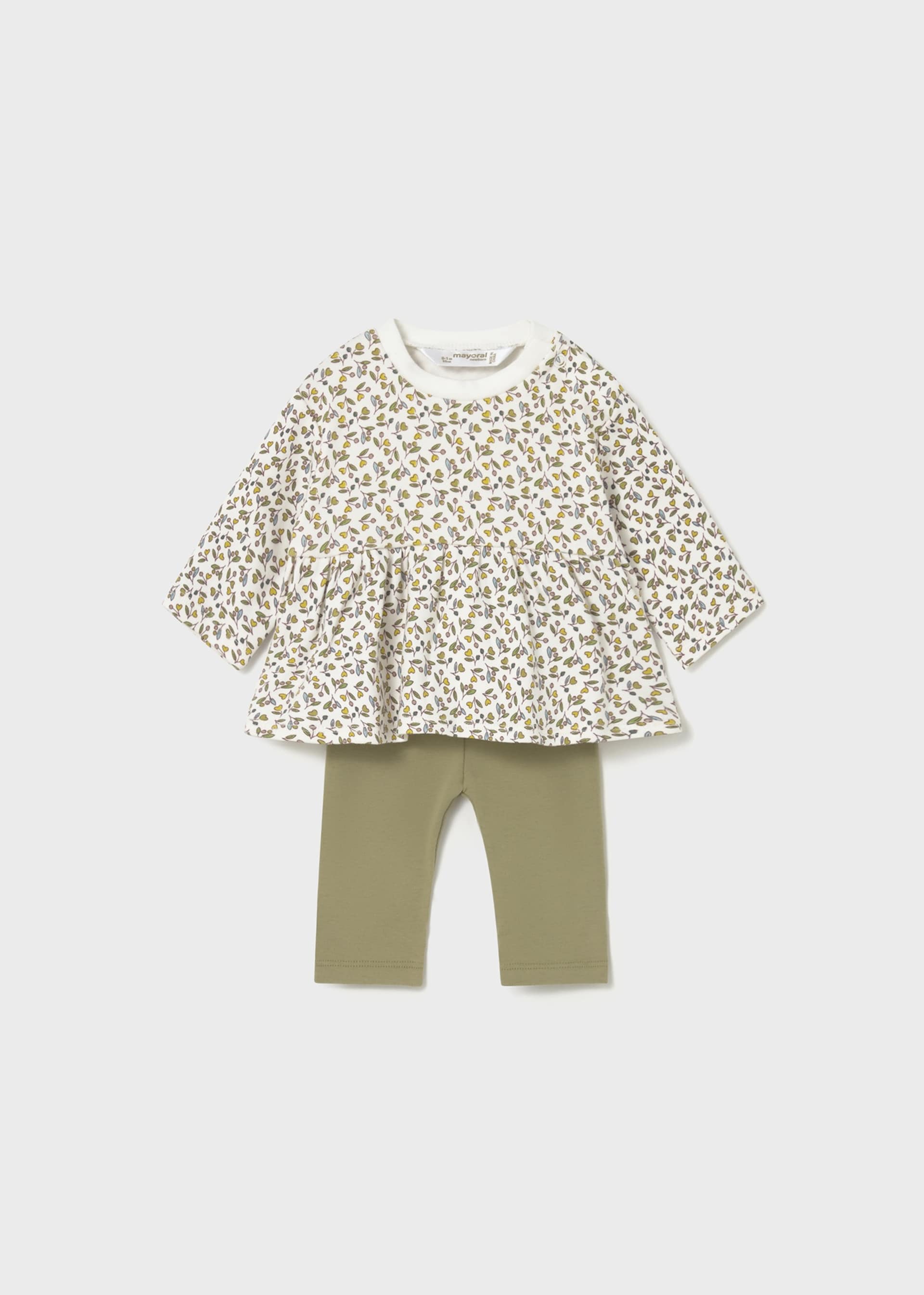 Newborn 4 piece legging set