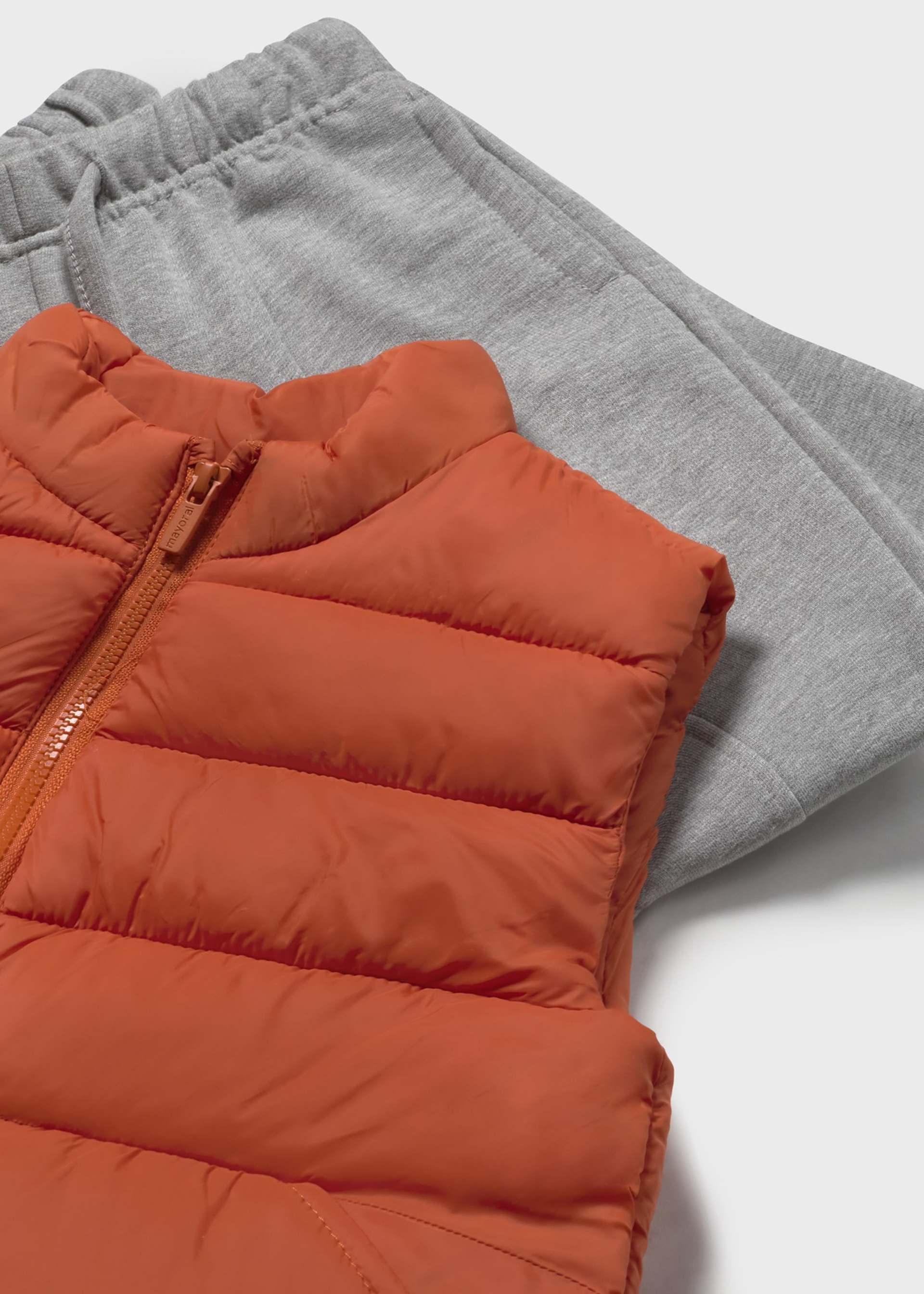 Conjunto colete 3 peças bebé