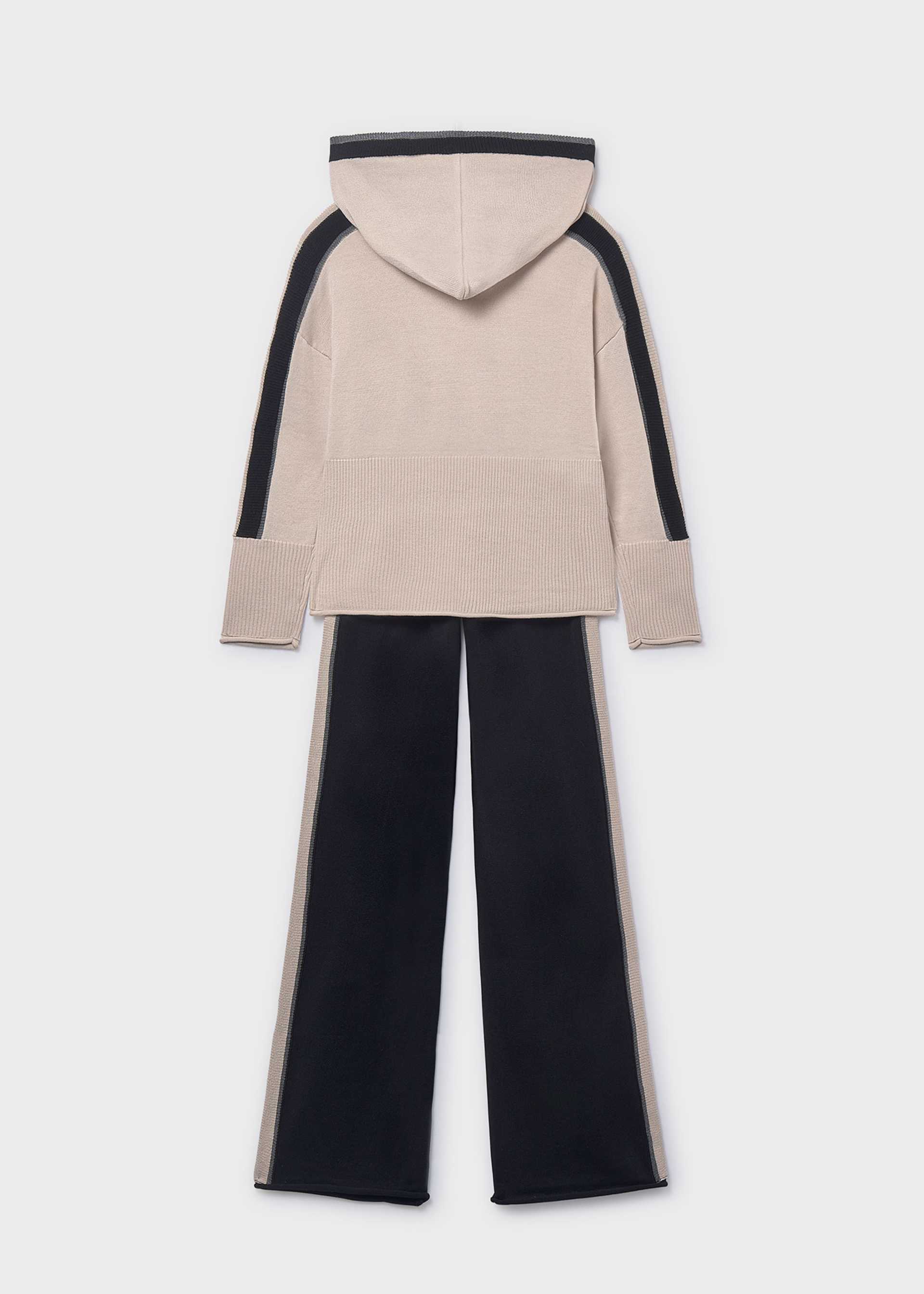 Girls trousers and hoody set