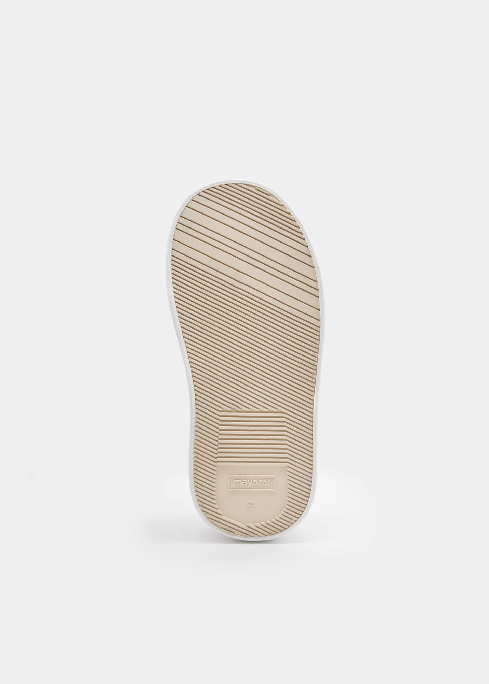 Baby lace-up trainers