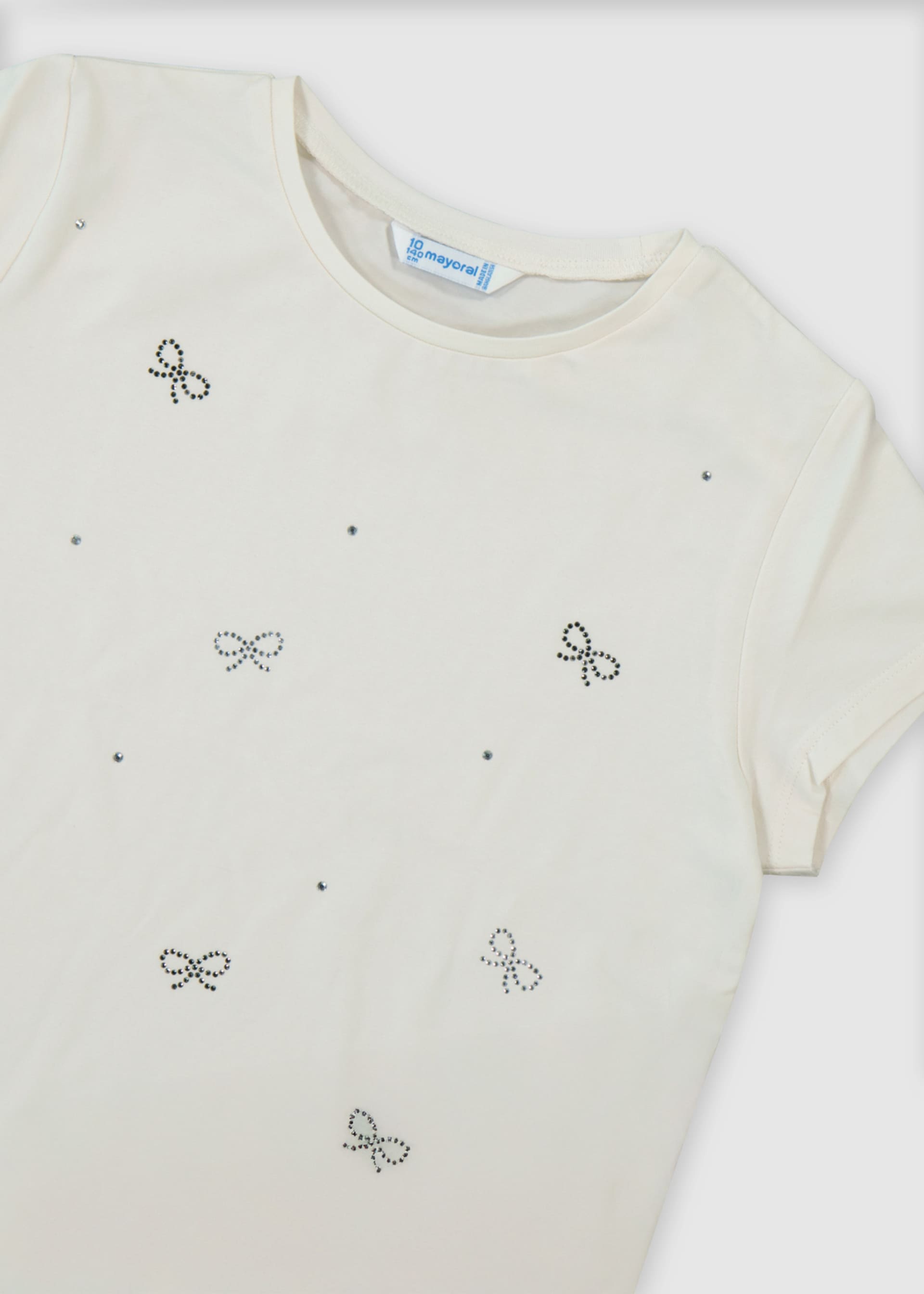 Tricou cu fundite  basic