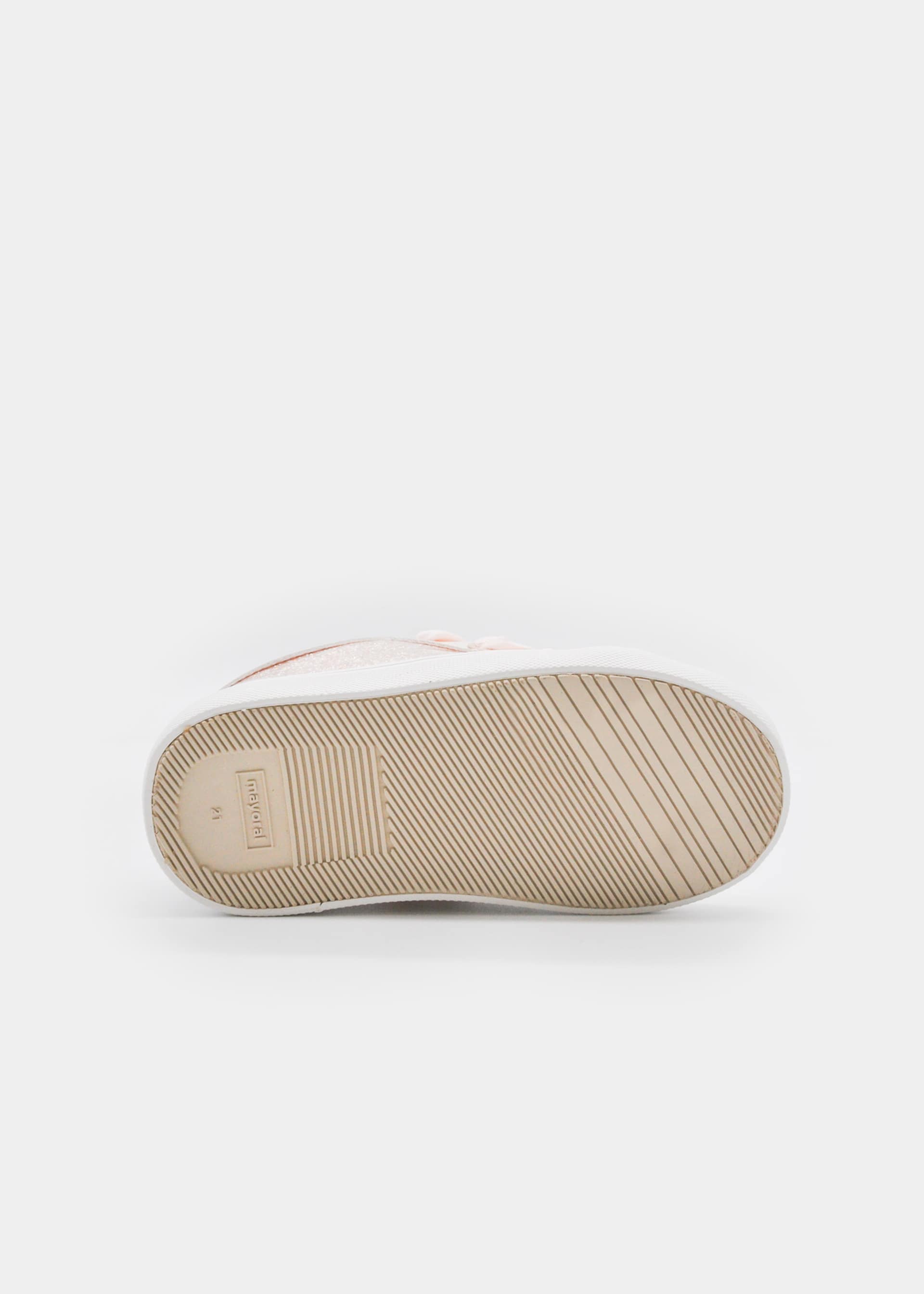 Buty sportowe z brokatem dla niemowlęcia