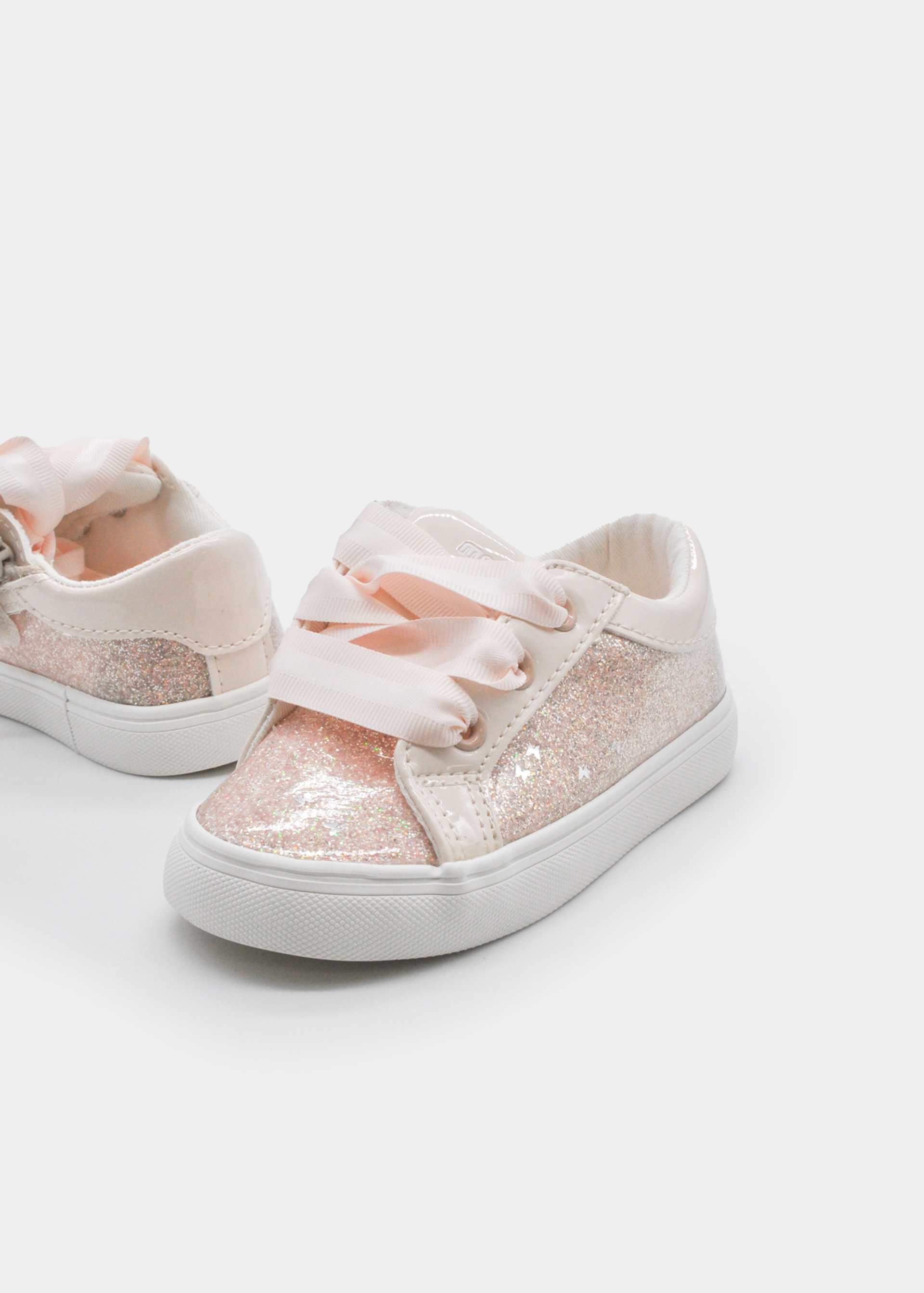 Buty sportowe z brokatem dla niemowlęcia