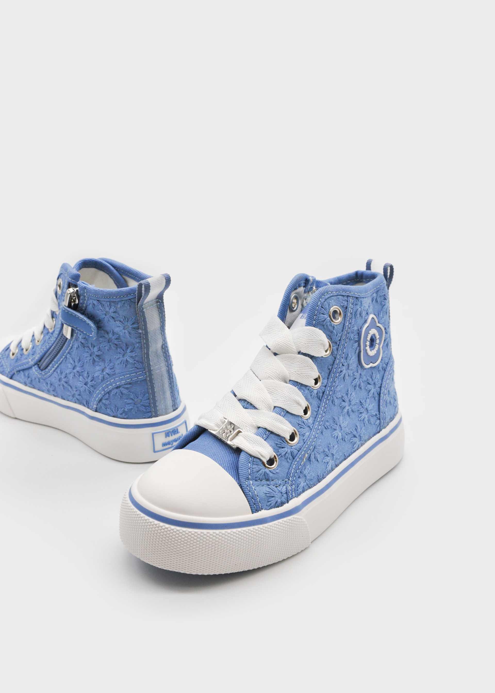 Scarpe sportive alte traforate bambina