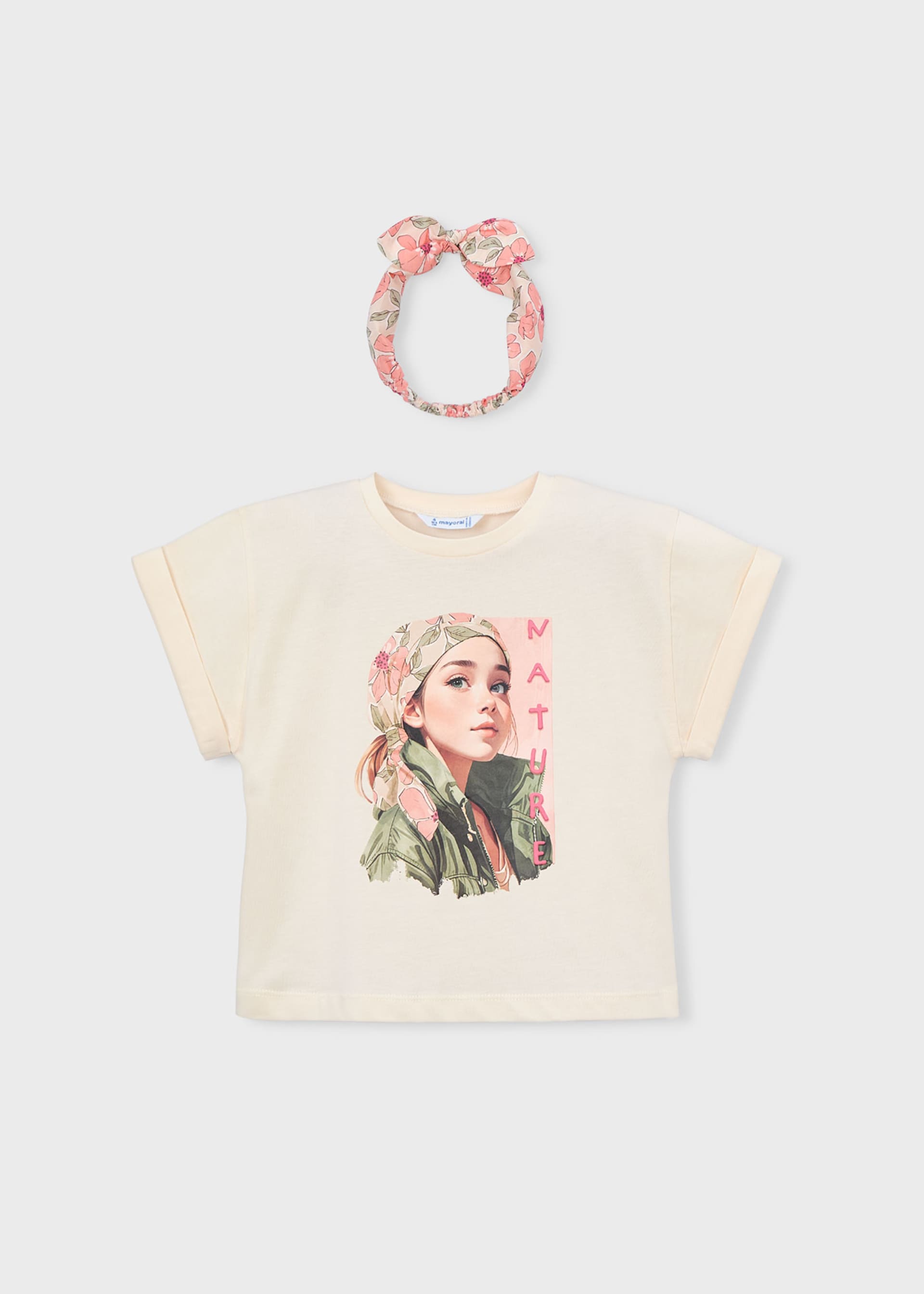 Playera con scrunchie estampada niña