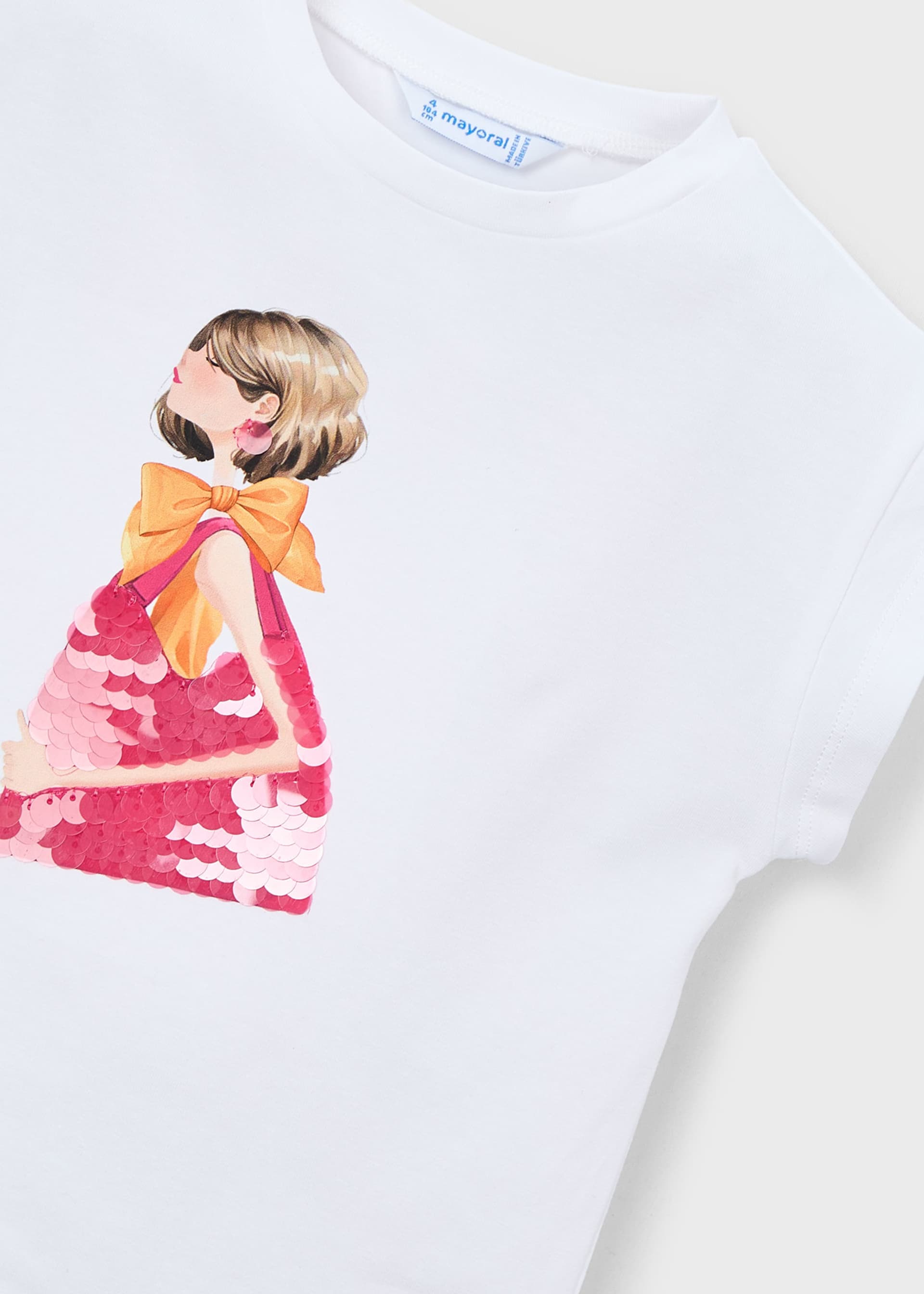 Tricou cu imprimeu fetita