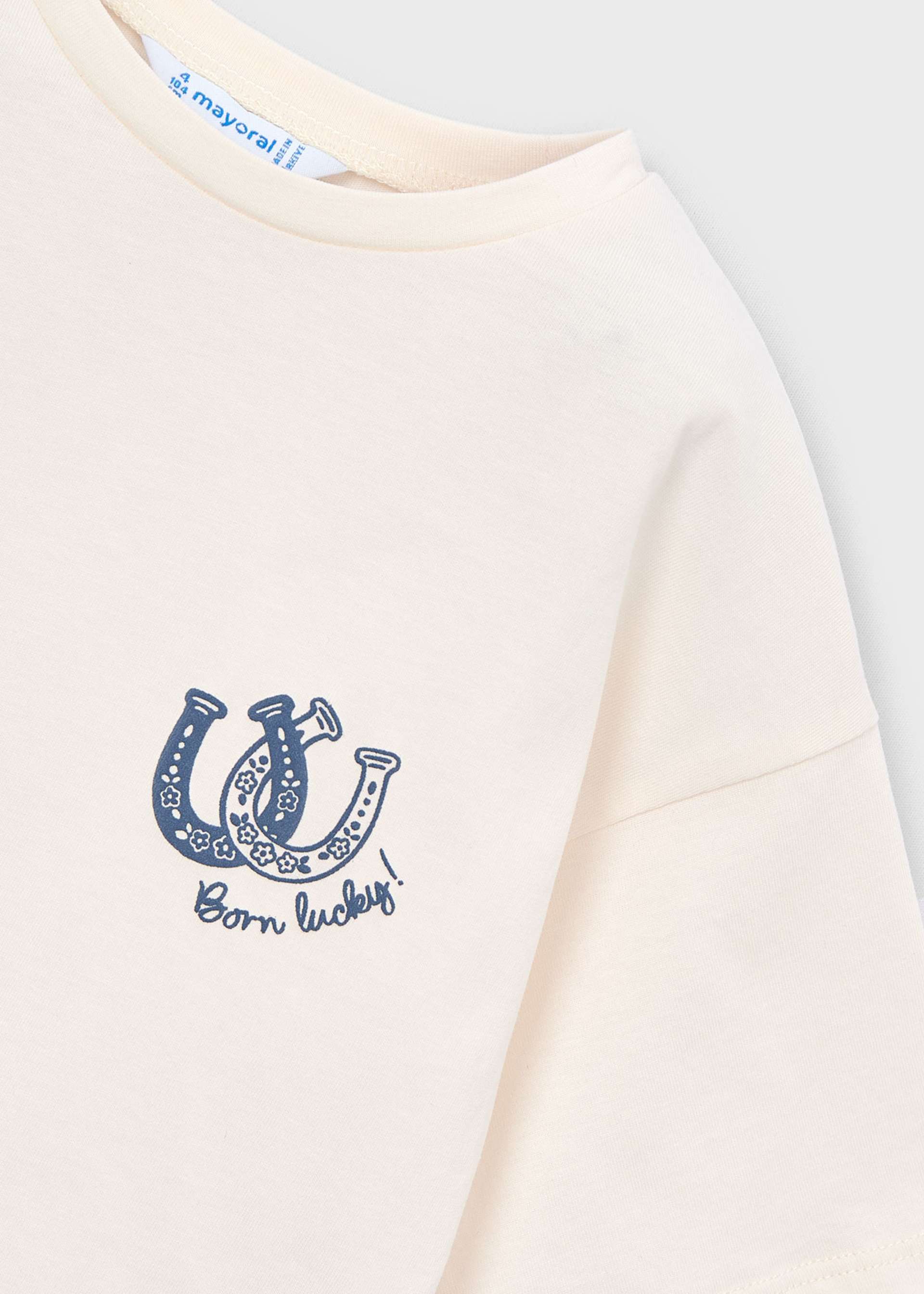 T-shirt com lenço estampado menina