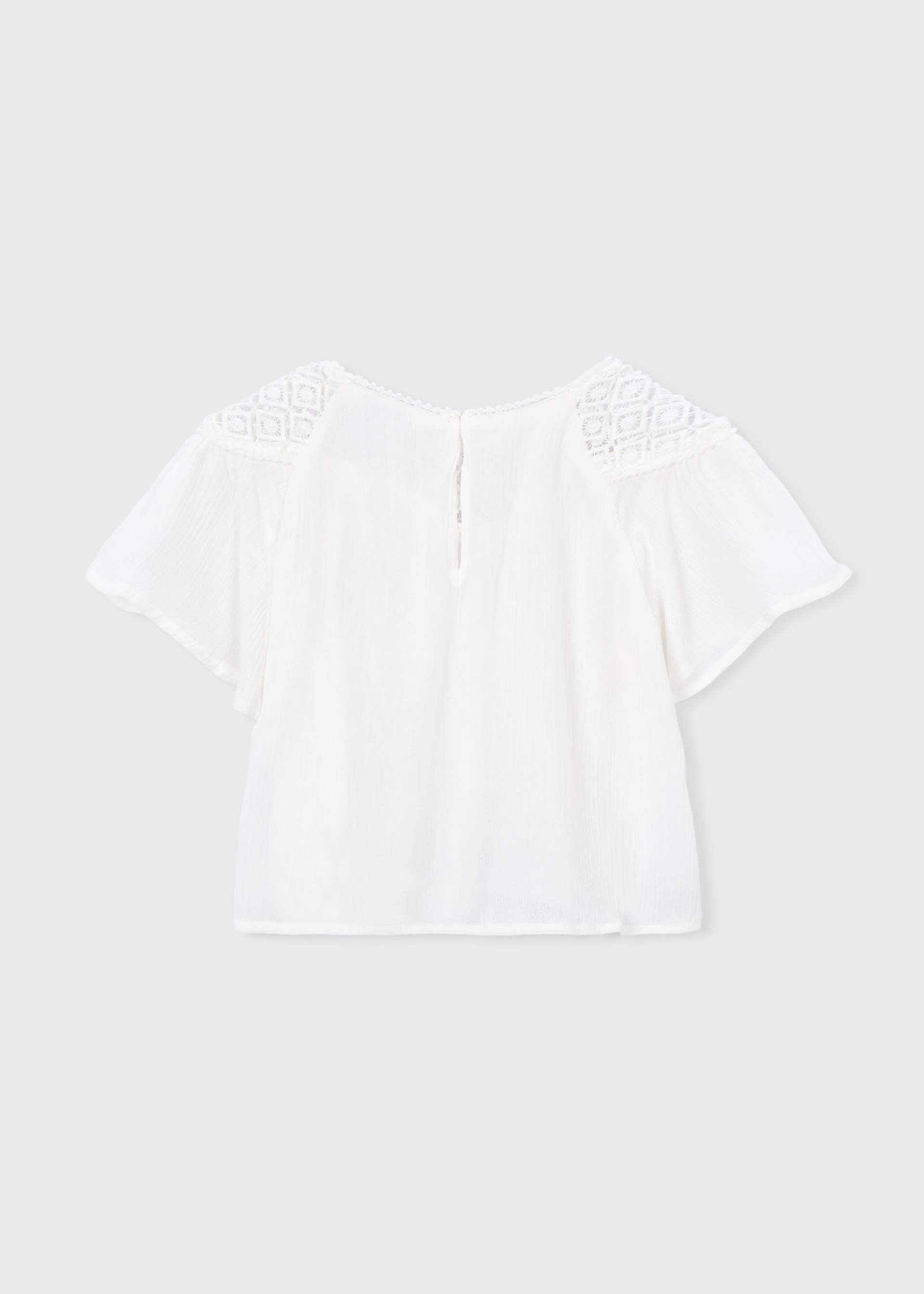 Blusa combinada guipur niña