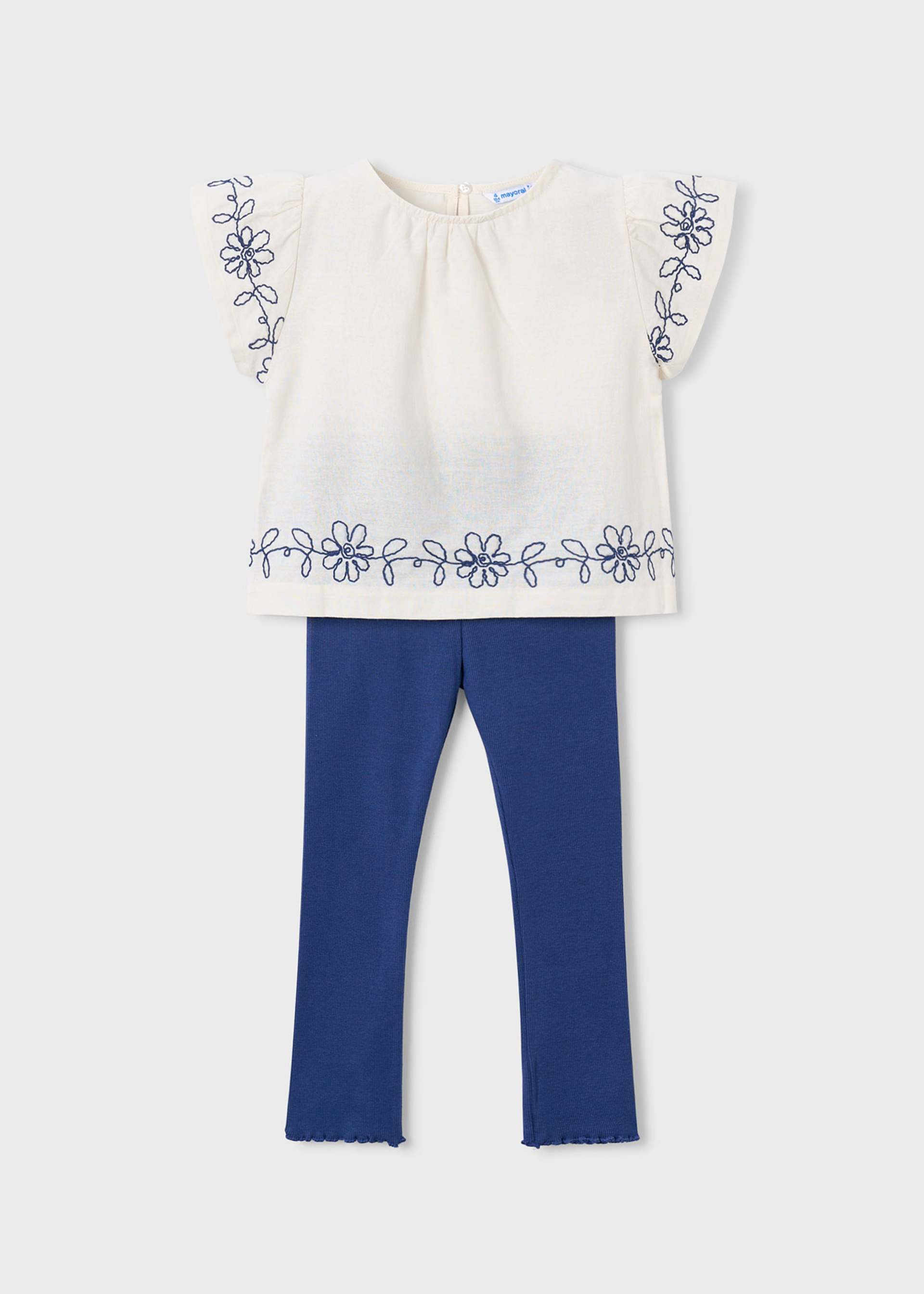 Conjunto leggings y playera con flores bordadas niña