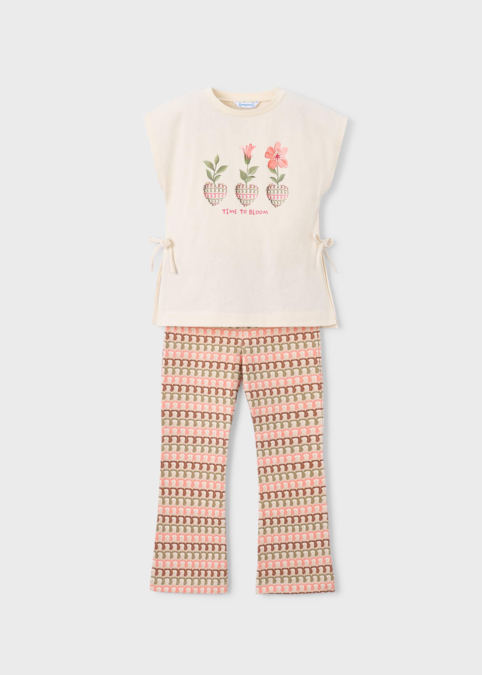 Conjunto leggings flare y playera niña
