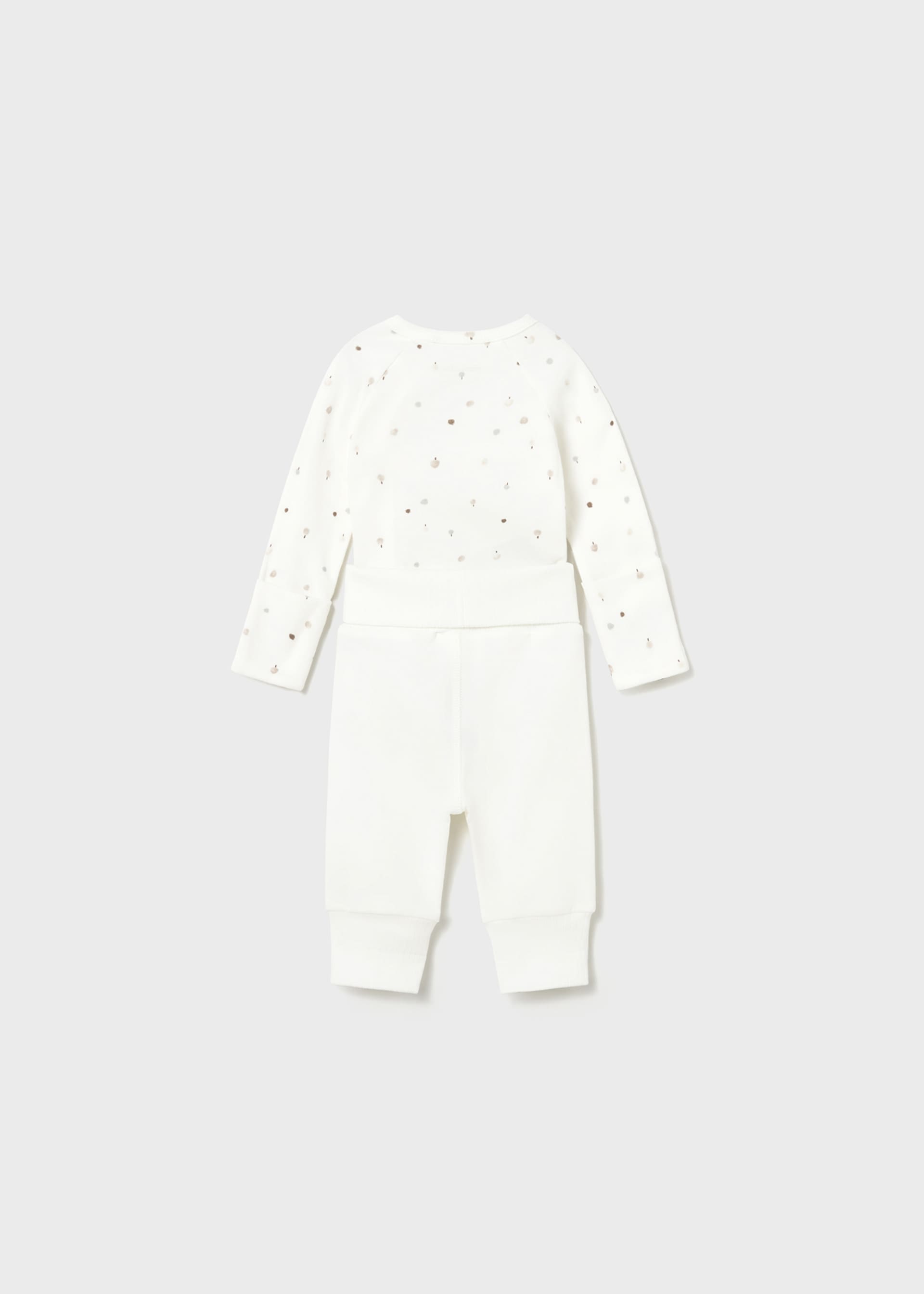 Newborn 4 piece set Newborn 4 piece set