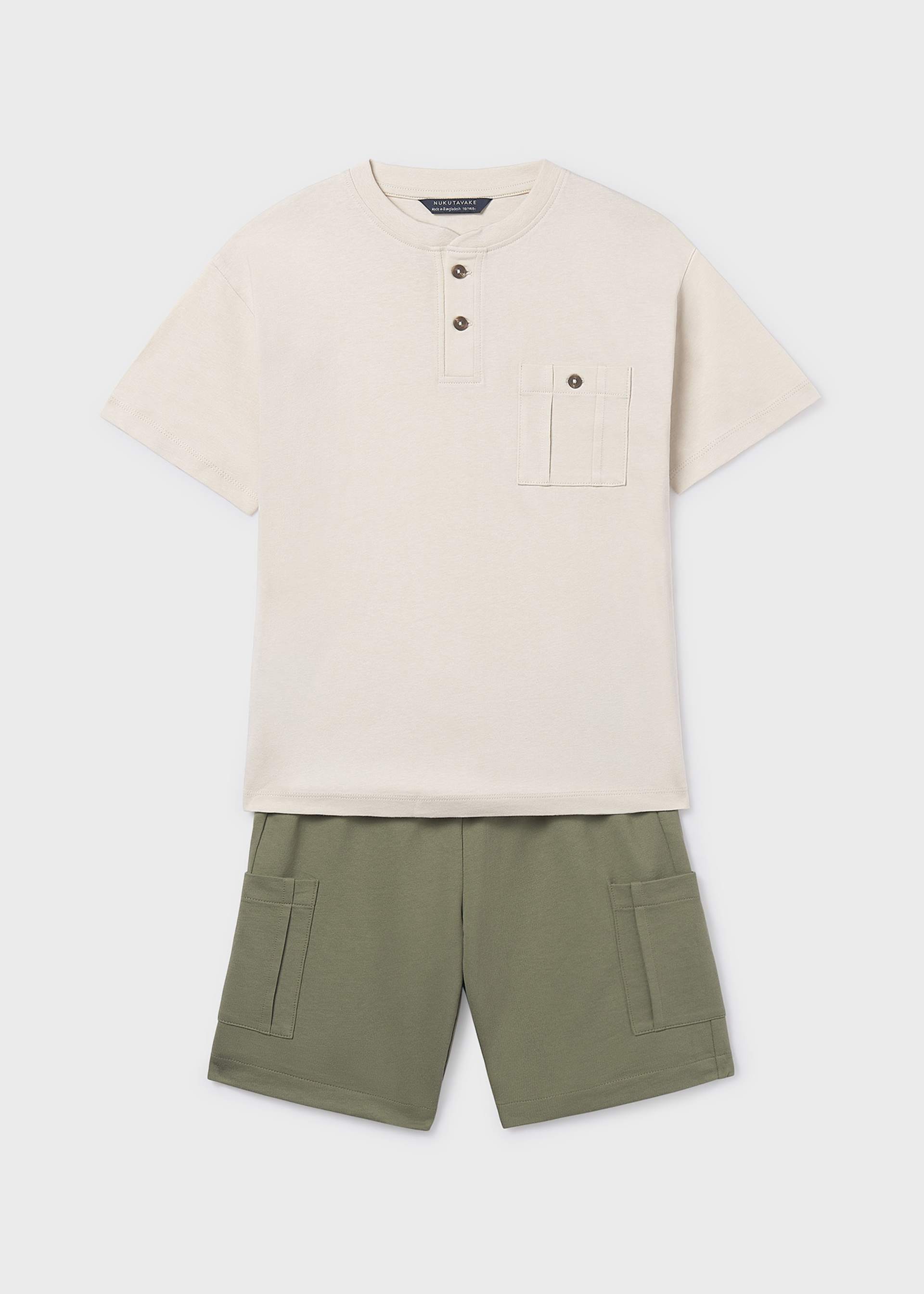 Bermuda shorts and knitted T-shirt set for boys
