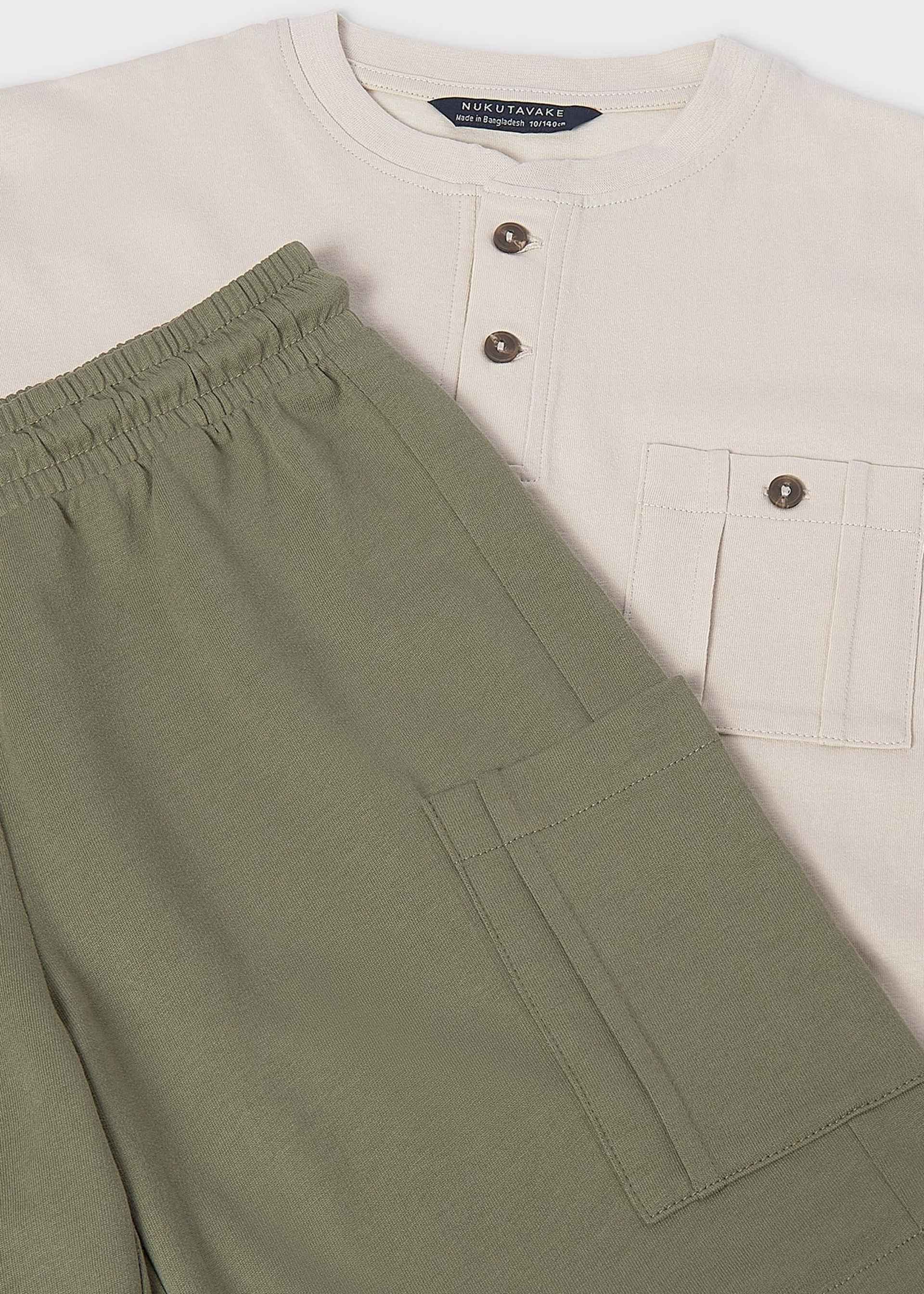 Bermuda shorts and knitted T-shirt set for boys