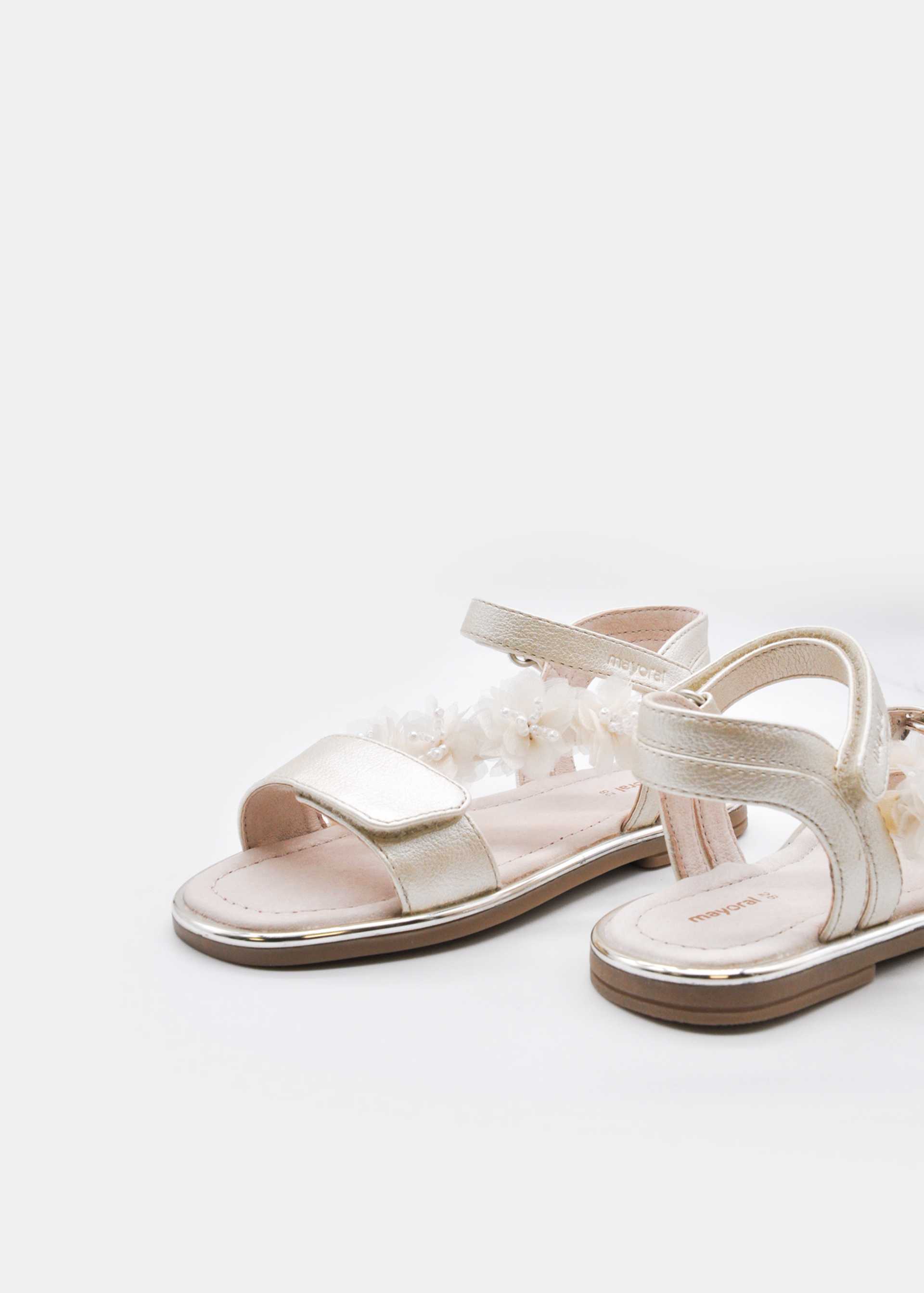 Sandálias flores menina