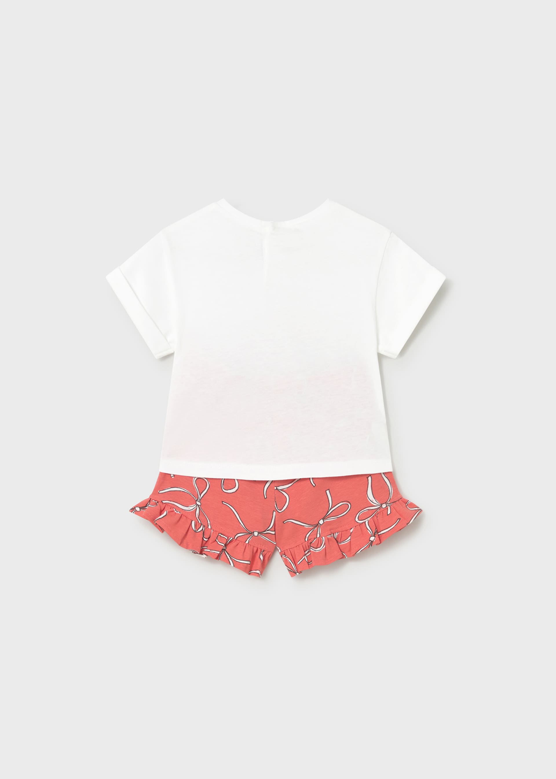 Conjunto calção e t-shirt bebé