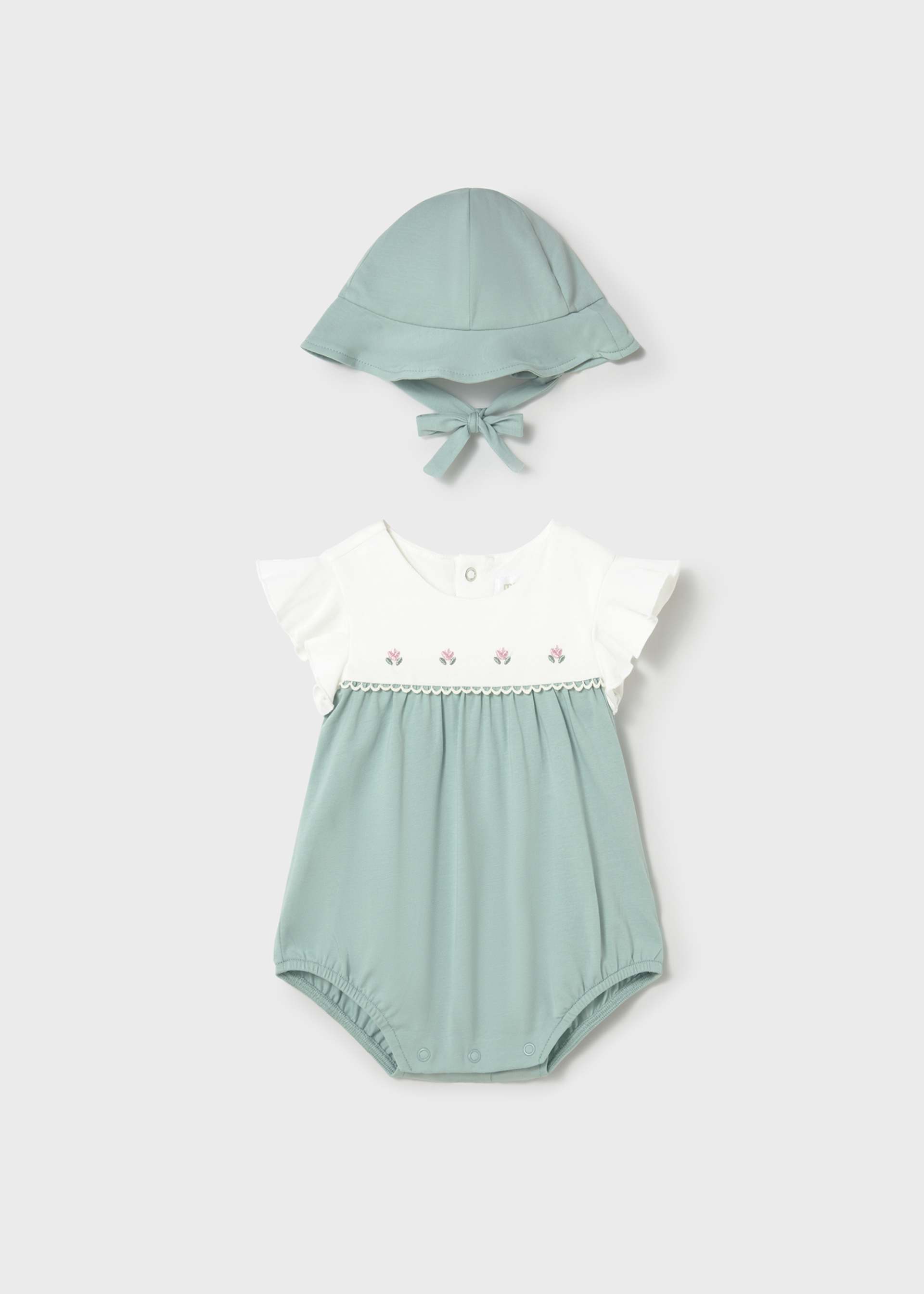 Flower romper newborn with hat