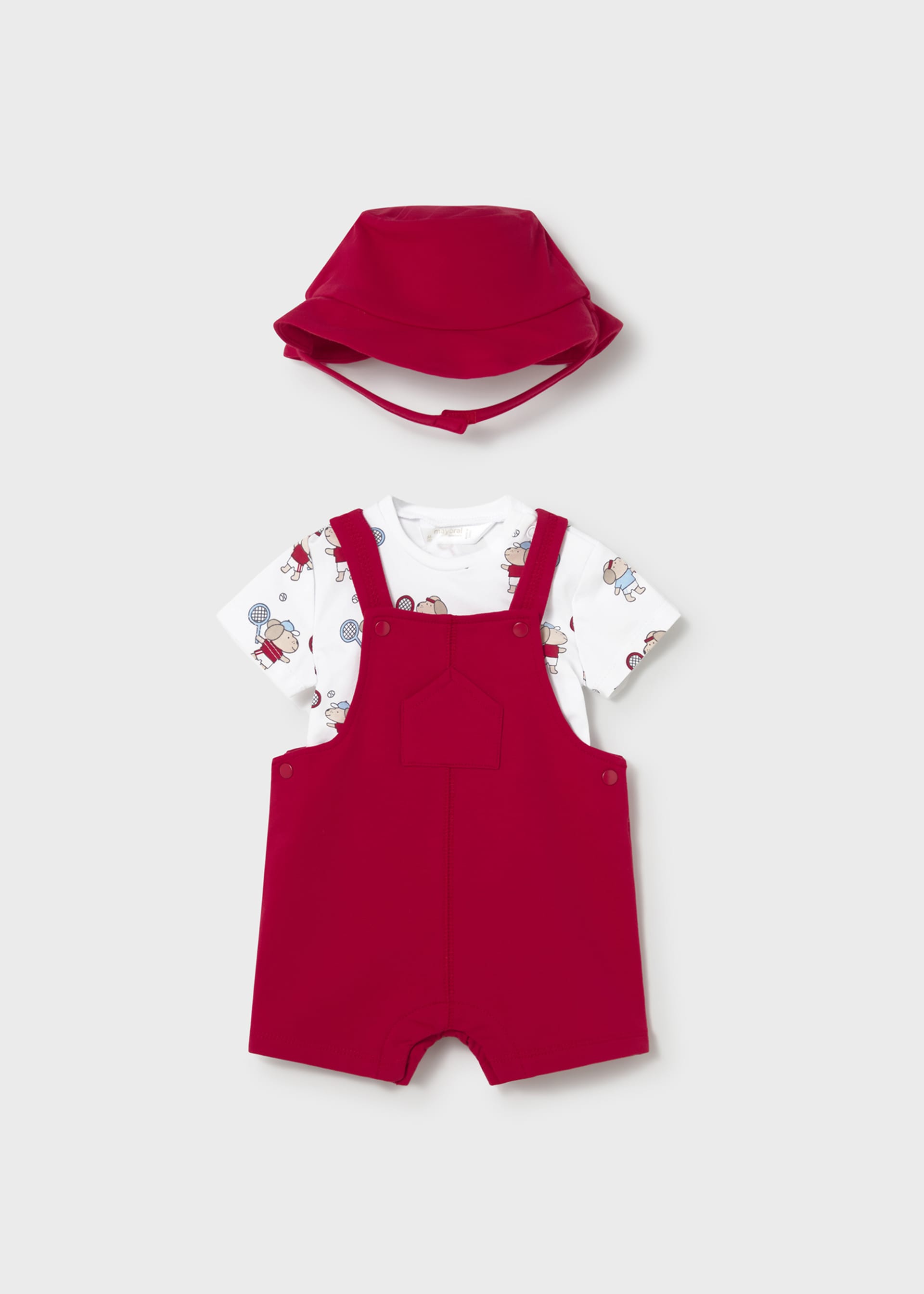 Conjunto 3 piezas con peto recién nacido Conjunto 3 piezas con peto recién nacido