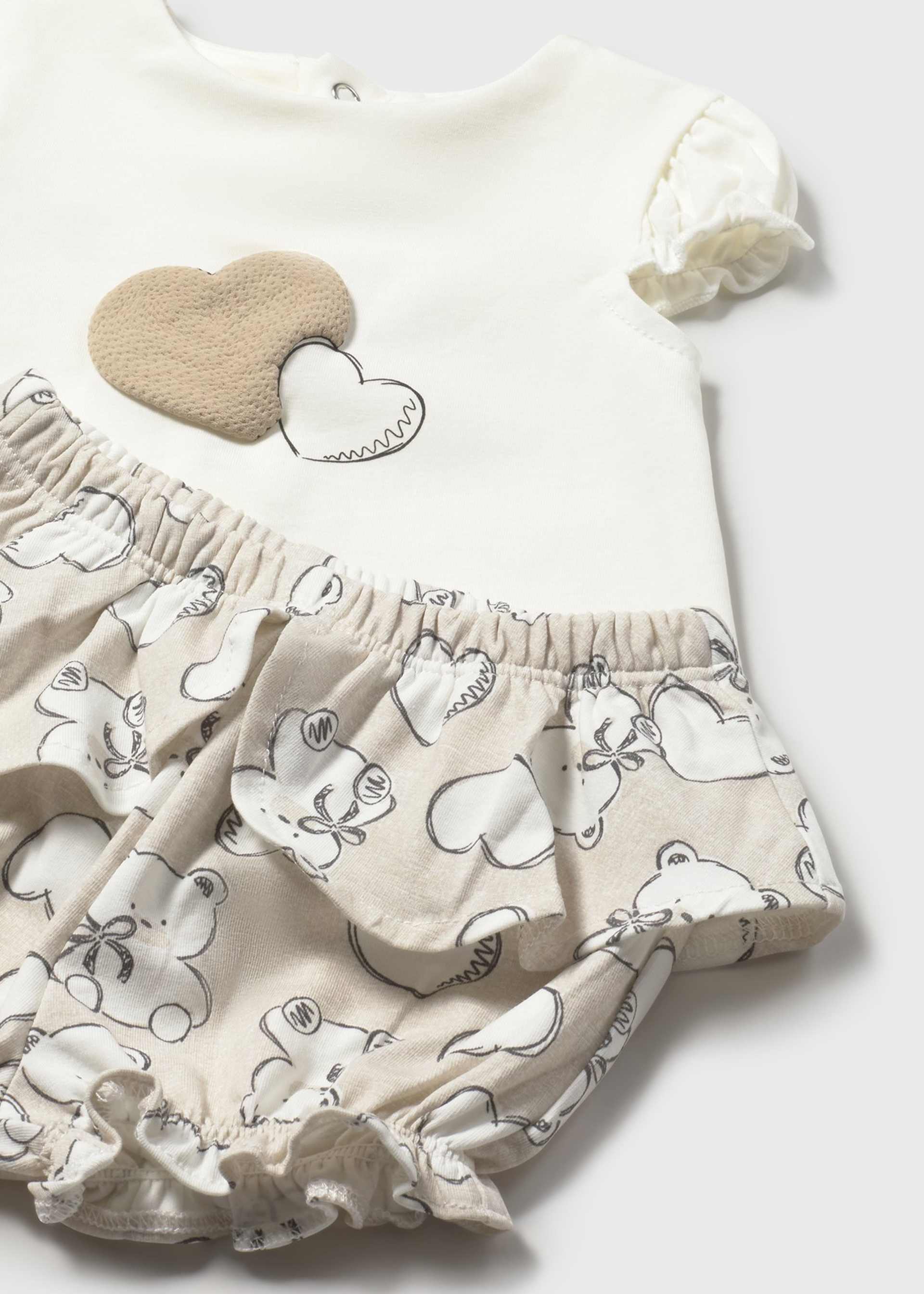 4-piece ruffled Set newborn