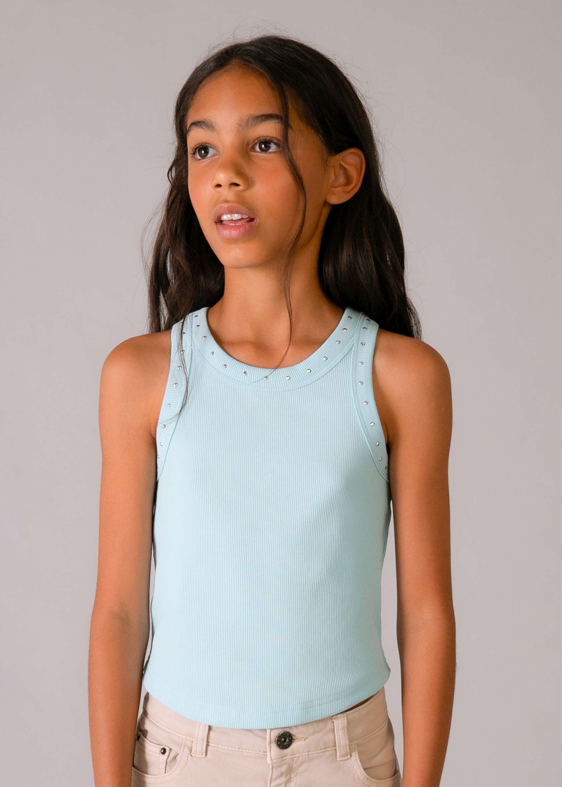 Ribbed t-shirt girl with studs